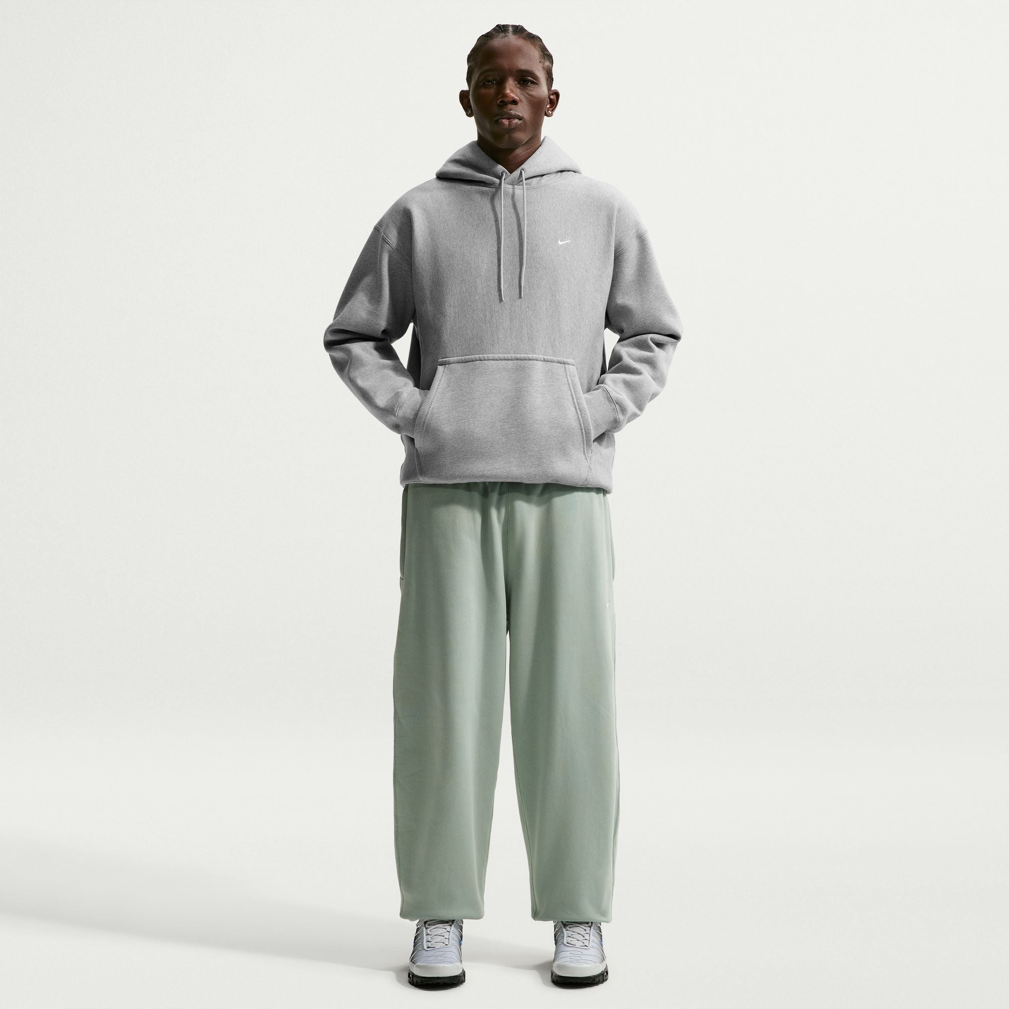 Men's Nike Solo Swoosh Pullover Hoodie - Dark Grey Heather/Light Smoke Grey/White