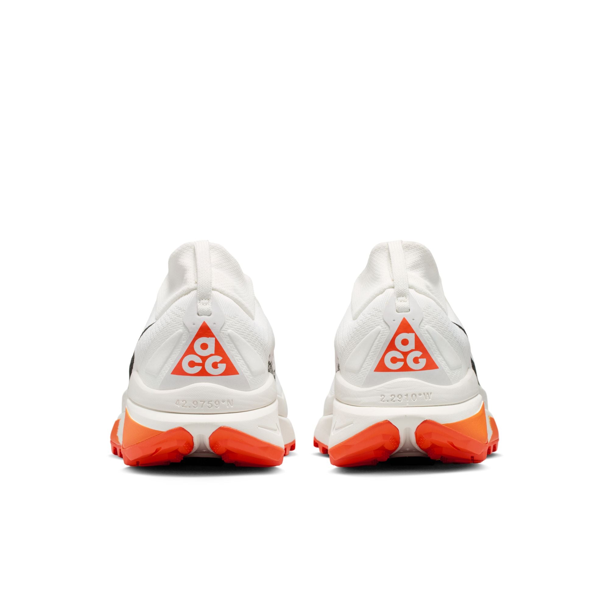 Men’s ACG Zegama Trail (103 - Summit White/Black-Phantom-Saftey Orange)