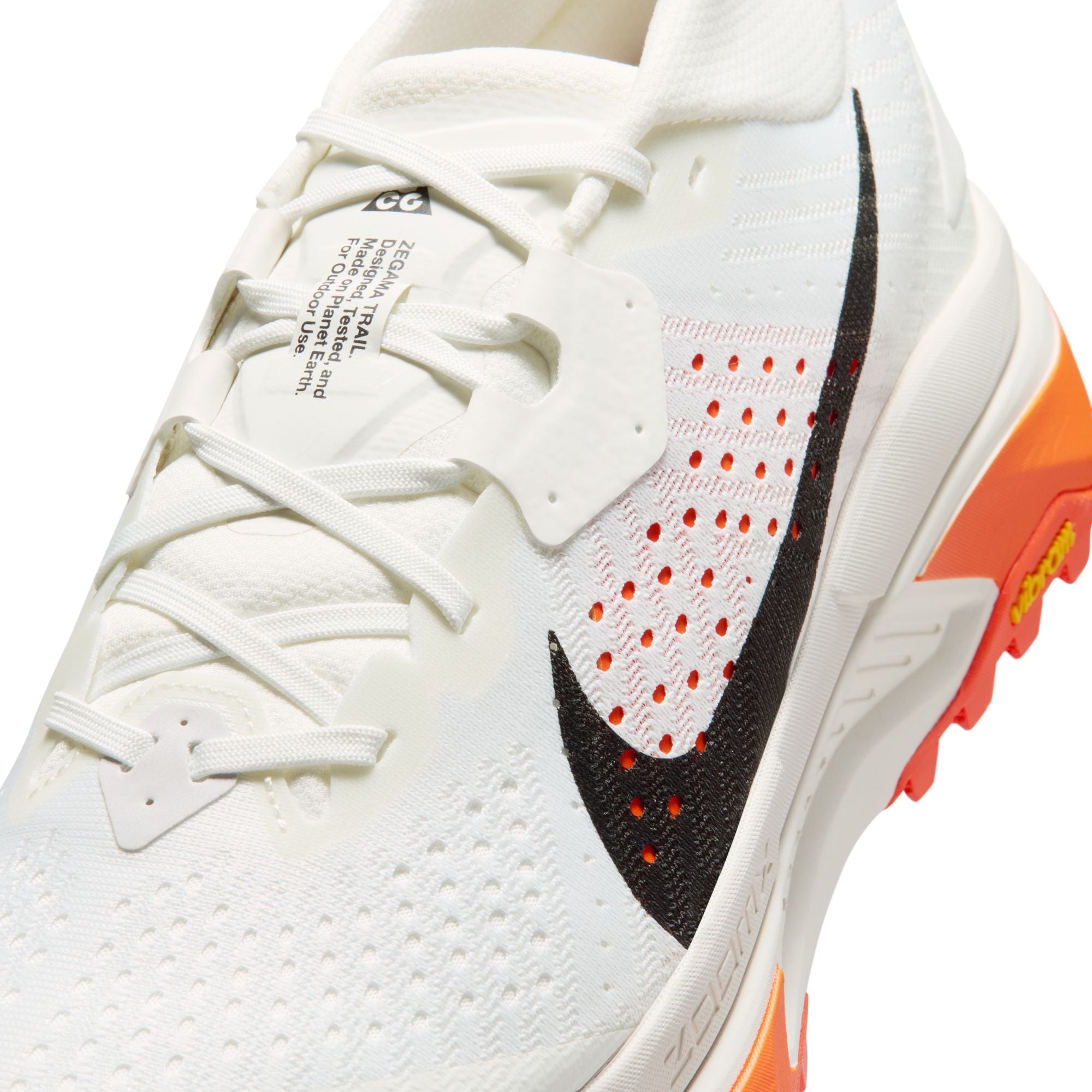 Men’s ACG Zegama Trail (103 - Summit White/Black-Phantom-Saftey Orange)