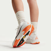 Women’s ACG Zegama Trail (103 - Summit White/Black-Phantom-Saftey Orange)