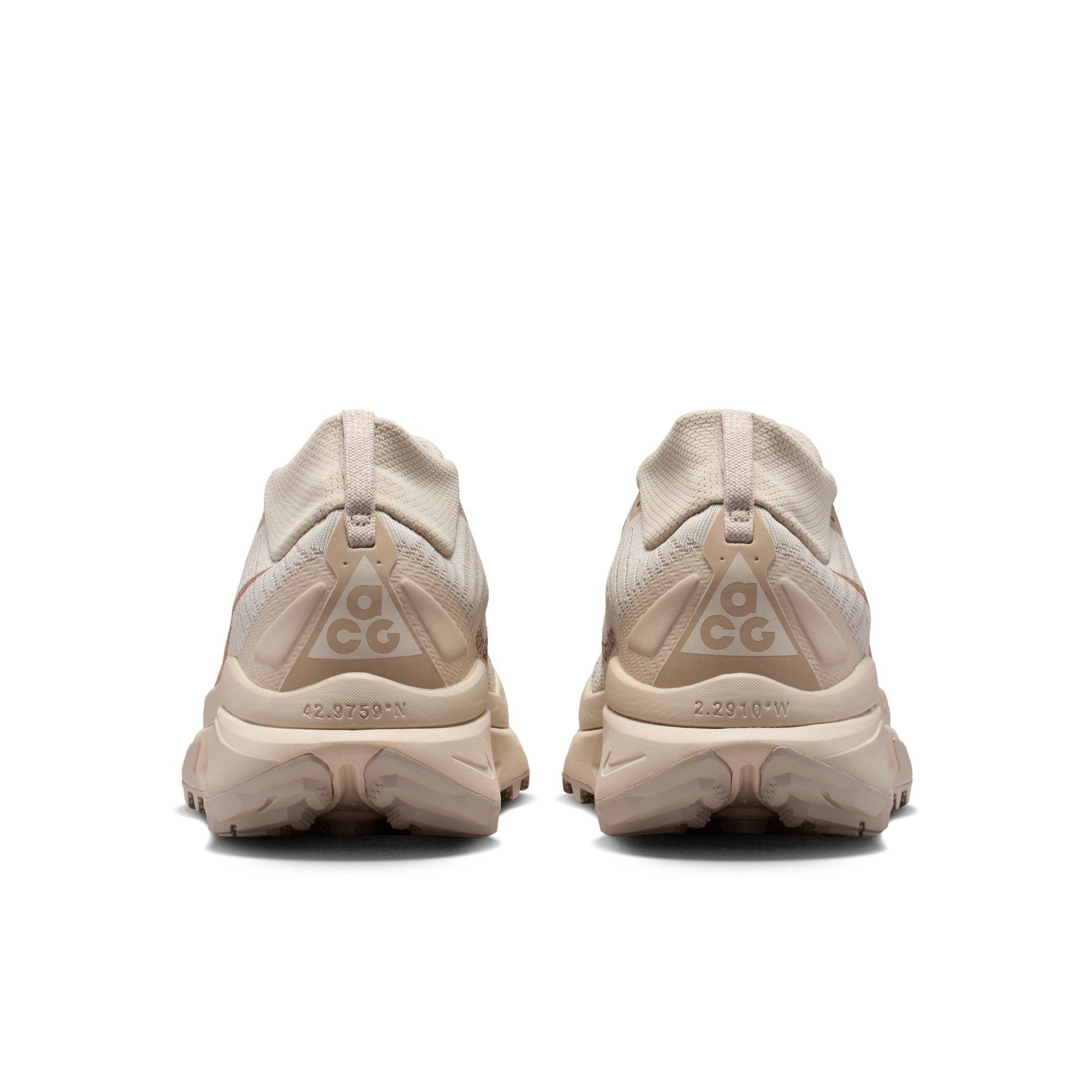 Women’s ACG Zegama Trail (200 - Cream II/Diffused Taupe-Lt Orewood Brn)
