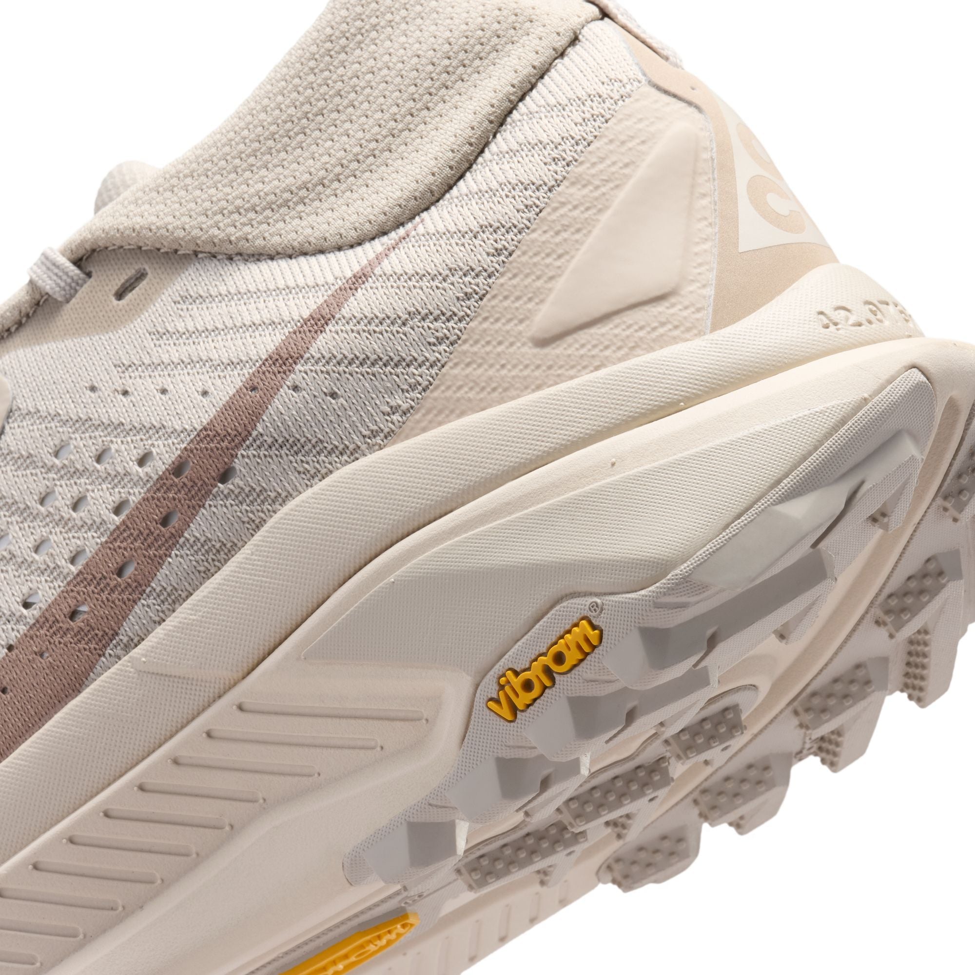 Women’s ACG Zegama Trail (200 - Cream II/Diffused Taupe-Lt Orewood Brn)