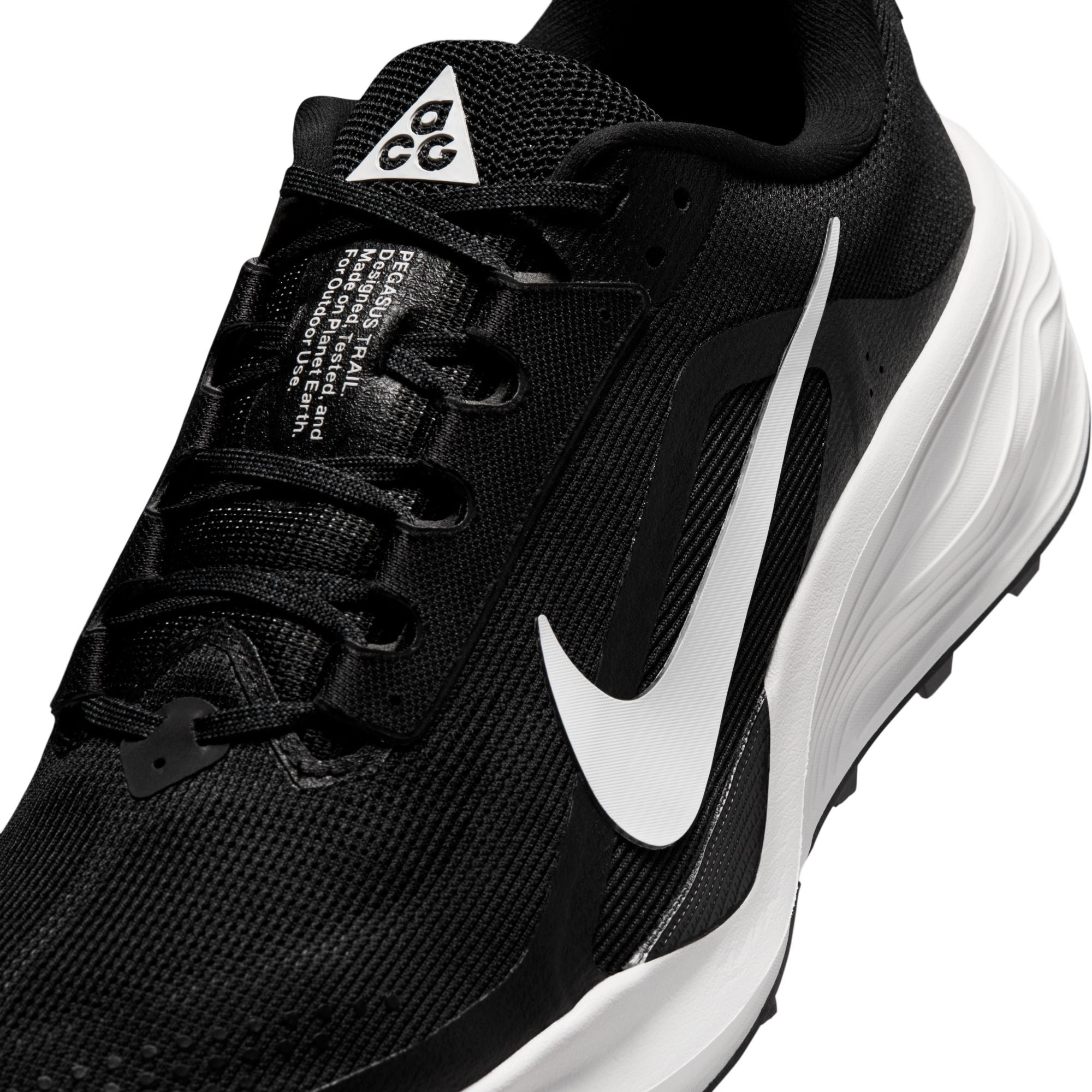Men’s ACG Pegasus Trail (001 - Black/Summit White-Anthracite)
