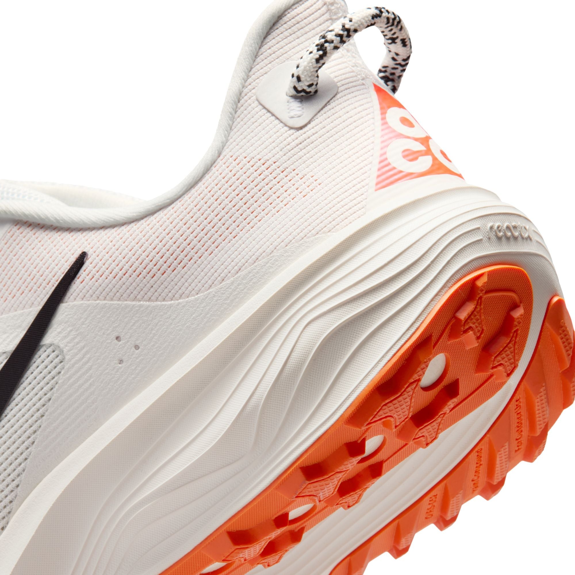 Men’s ACG Pegasus Trail (103 - Summit White/Black-Phantom-Saftey Orange)