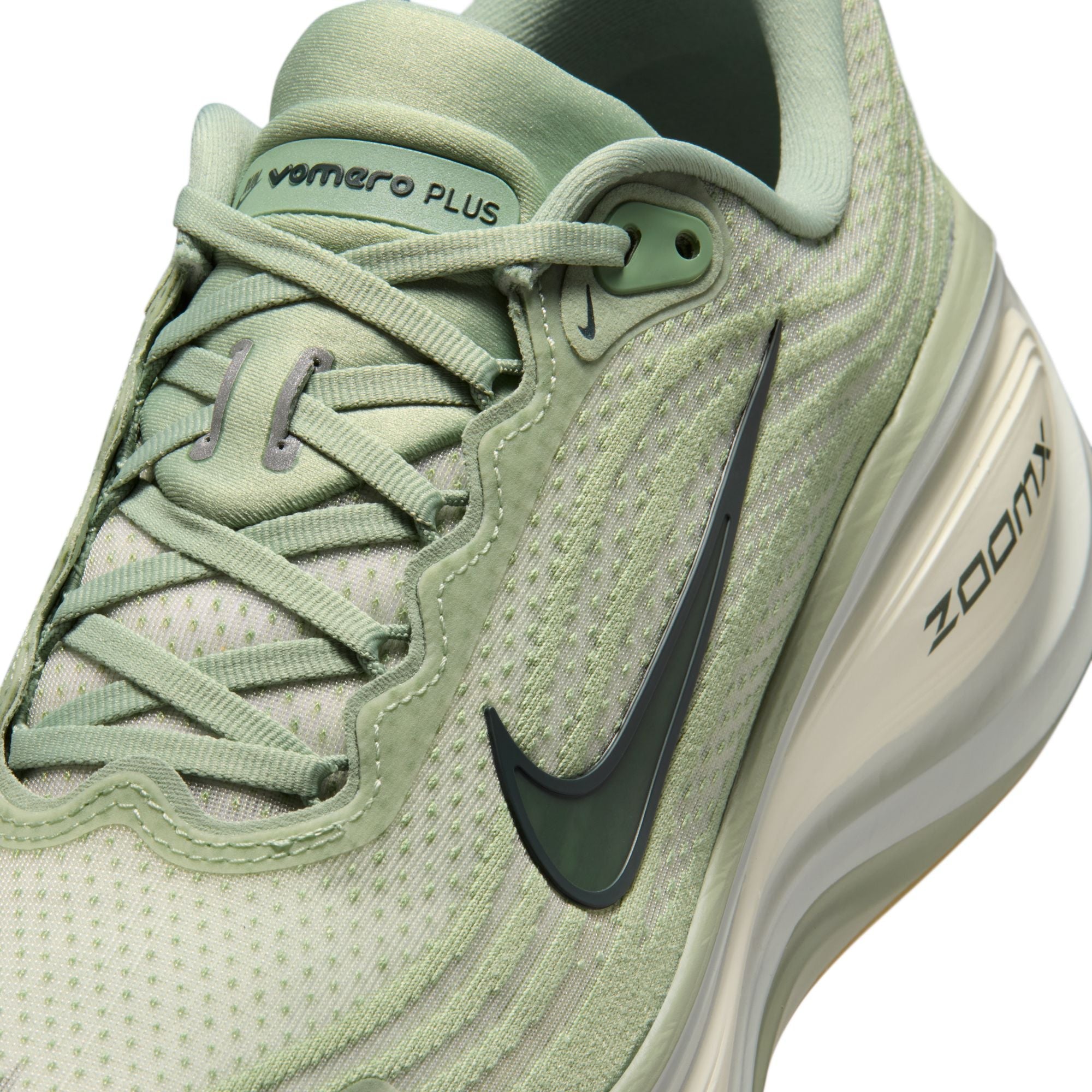 Men's Vomero Plus (301 - Jade Horizon/Black Spruce-Sail)