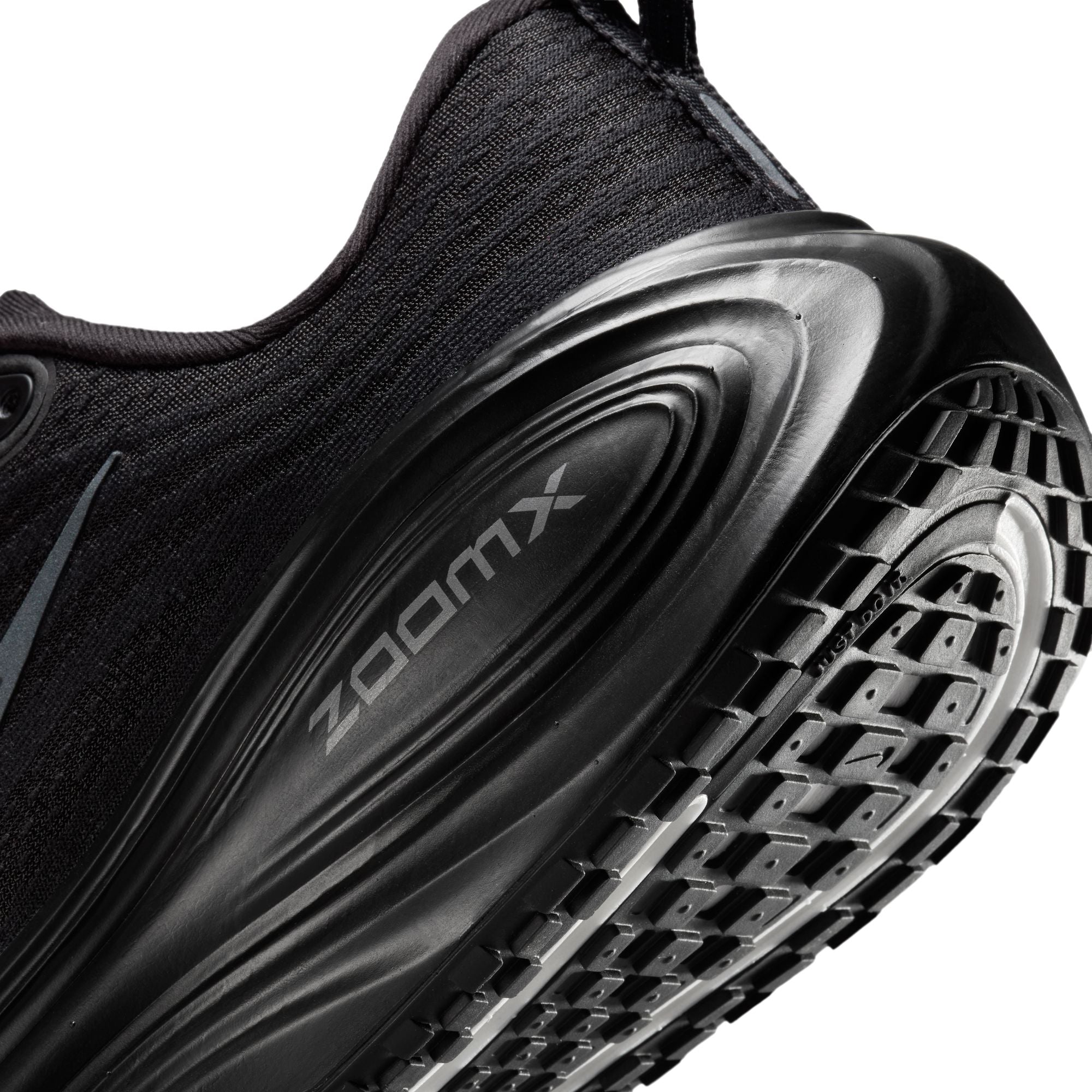 Women's Vomero Plus (001 - Black/Dk Smoke Grey-Mtlc Dark Grey)