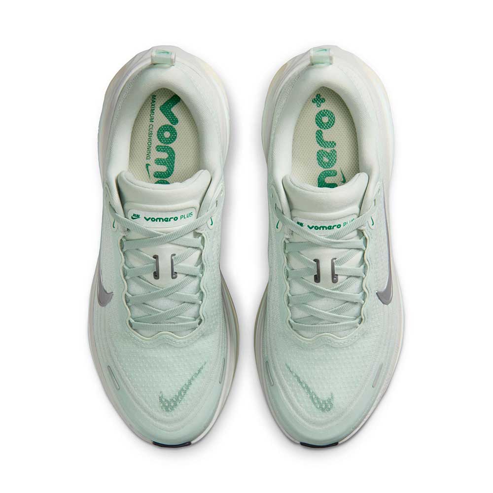 Women's Nike Vomero Plus Running Shoe - Light Silver/Metallic Silver - Regular (B)