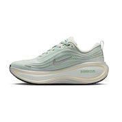 Women's Nike Vomero Plus Running Shoe - Light Silver/Metallic Silver - Regular (B)