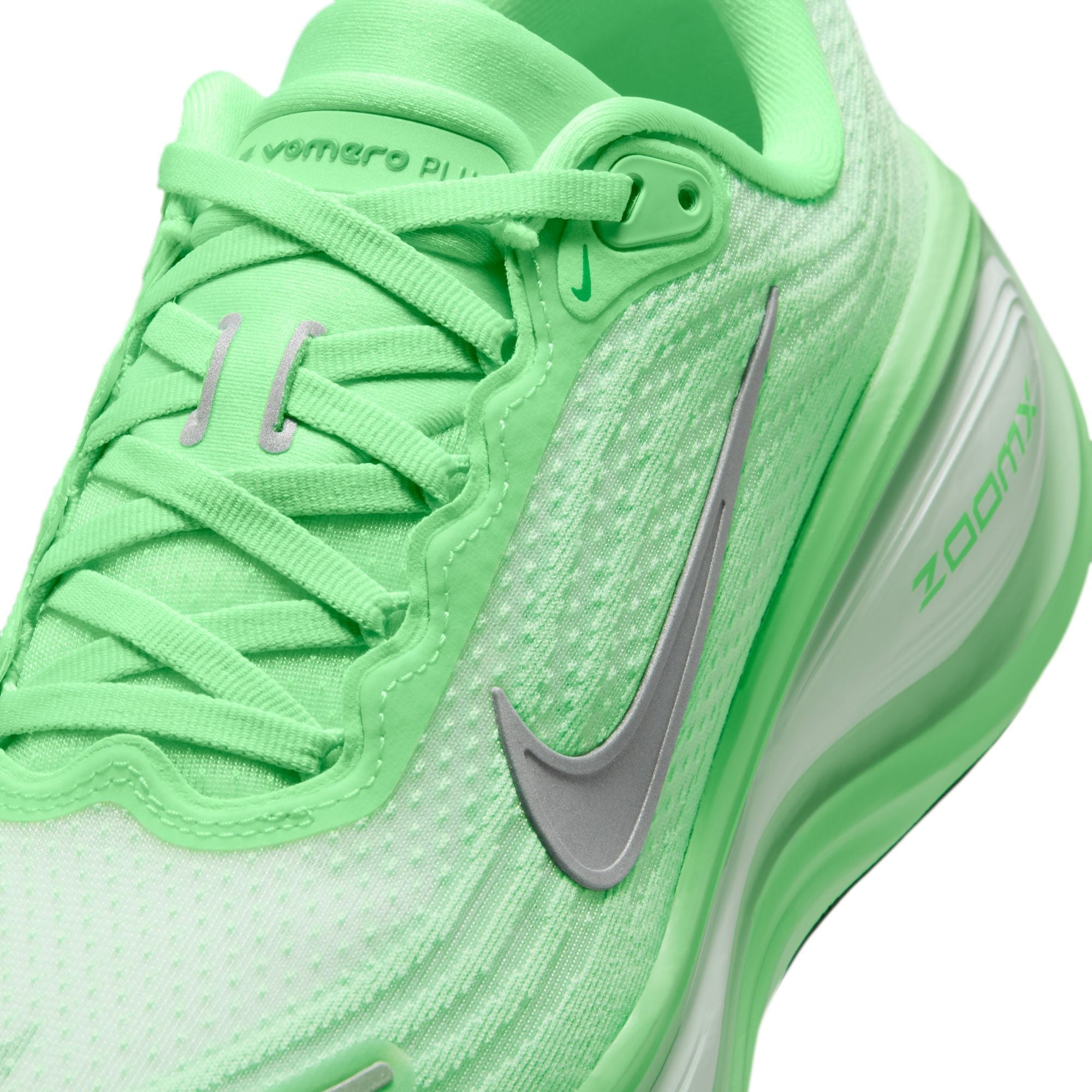 Women's Vomero Plus (111 - White/Metallic Silver-Illusion Green)