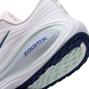 Women's Vomero Plus (606 - Pearl Pink/Midnight Navy-White)