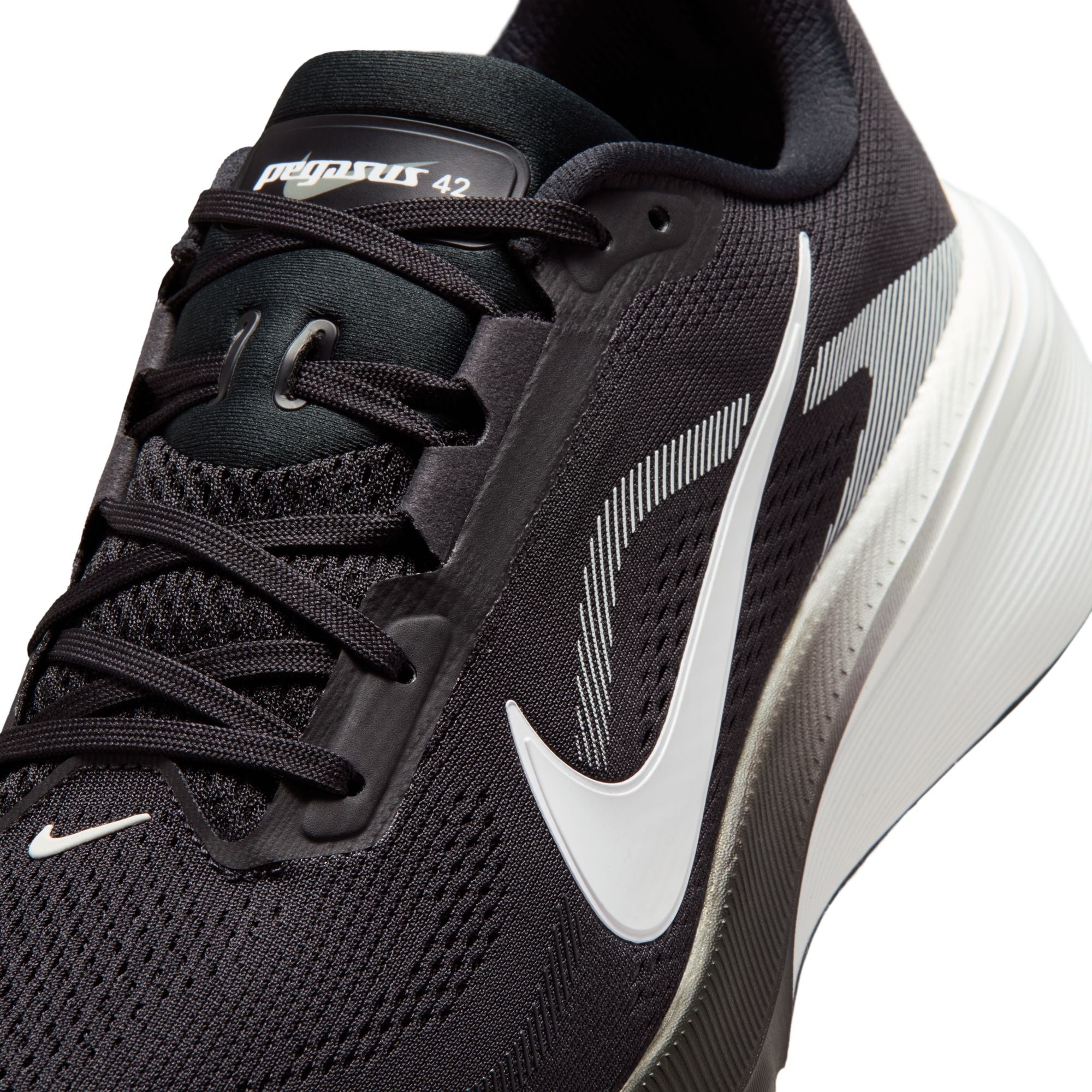 Men's Pegasus 42 (001 - Black/White-Photon Dust)