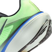 Men's Pegasus 42 (702 - Volt Tint/Black Spruce-Sapphire)