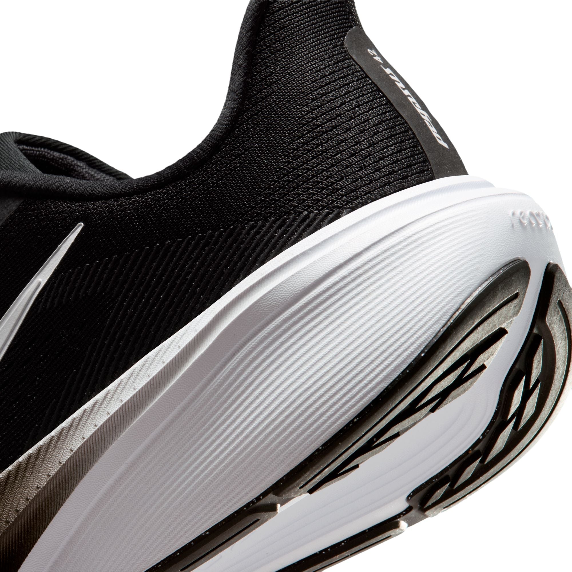 Women's Pegasus 42 (001 - Black/White-Iron Grey)