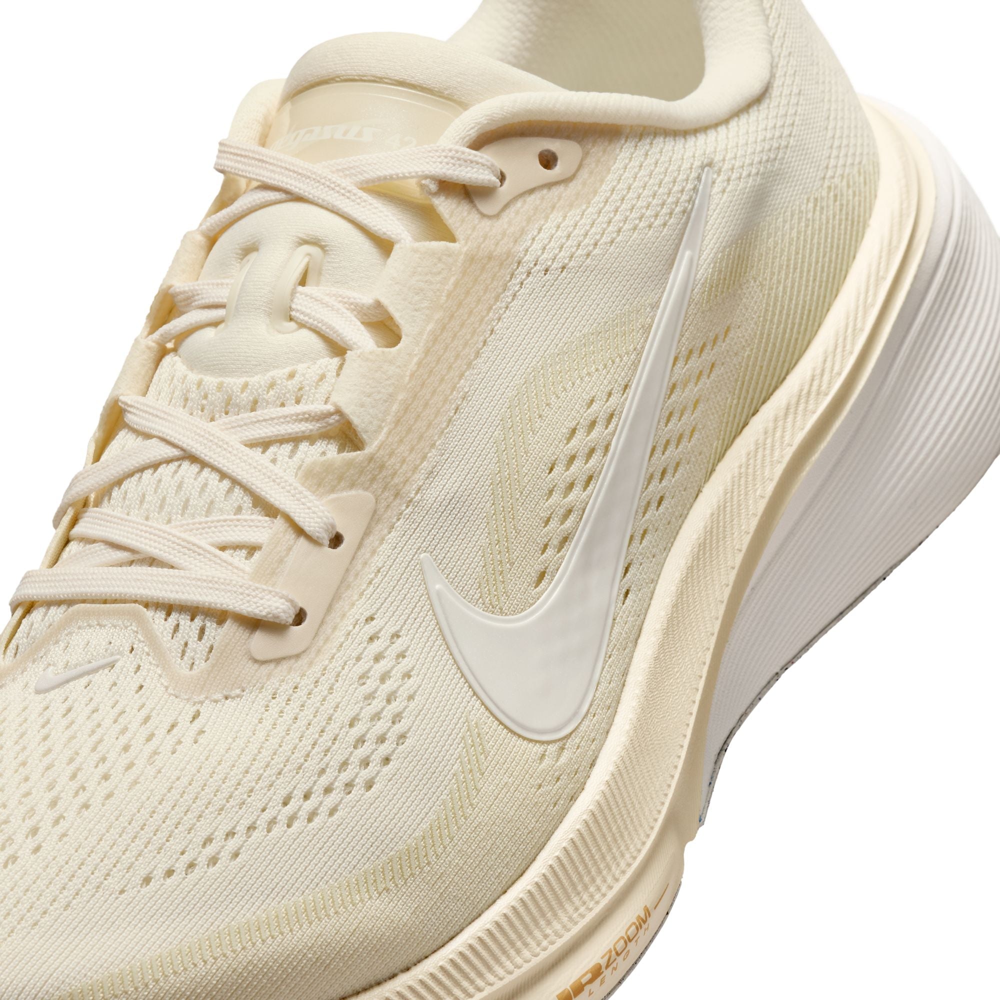 Women's Pegasus 42 (106 - Pale Ivory/Summit White-Coconut Milk)