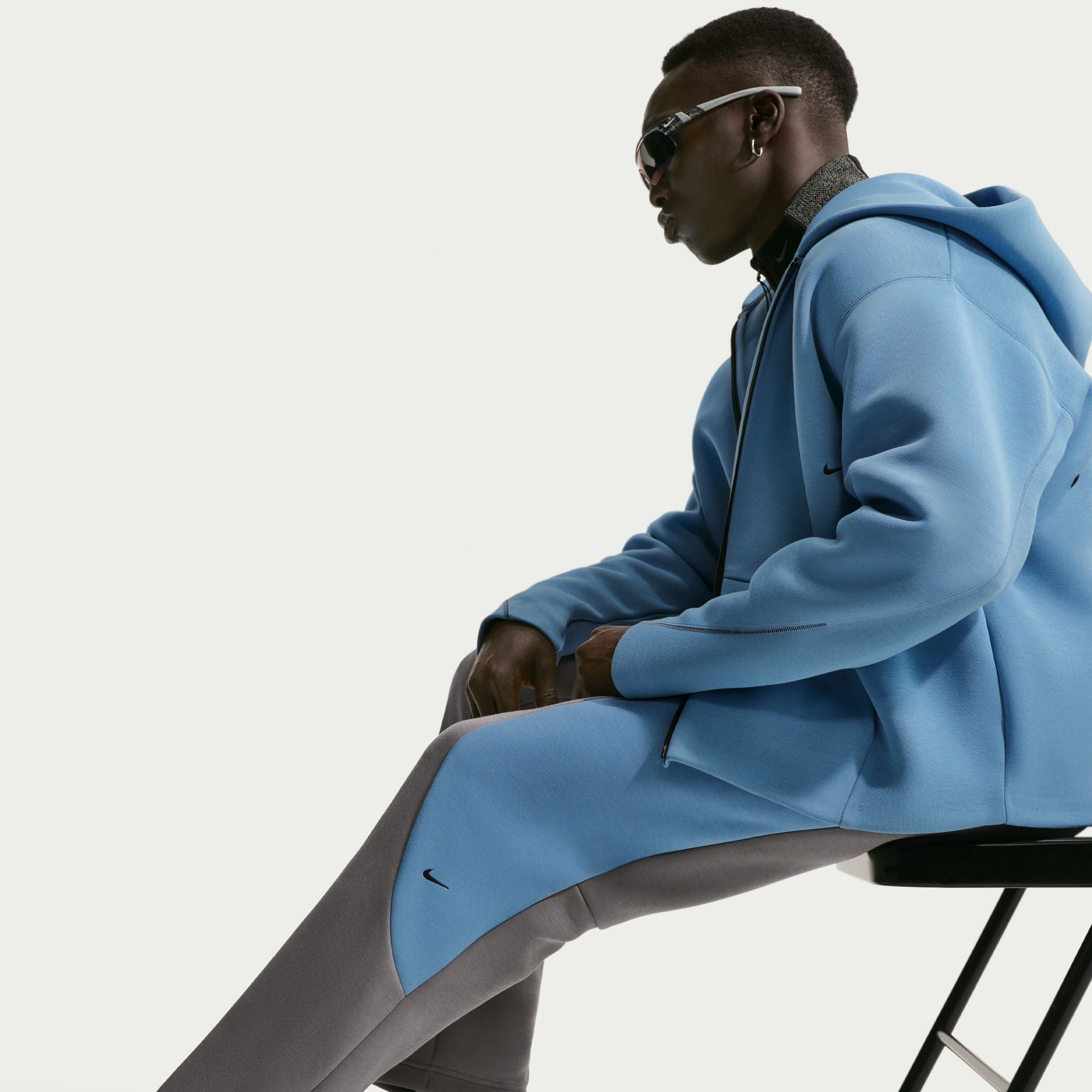 Men's Nike Tech Color-Block Open-Hem Fleece Pants - Pencil Point/Work Blue/Black/Black