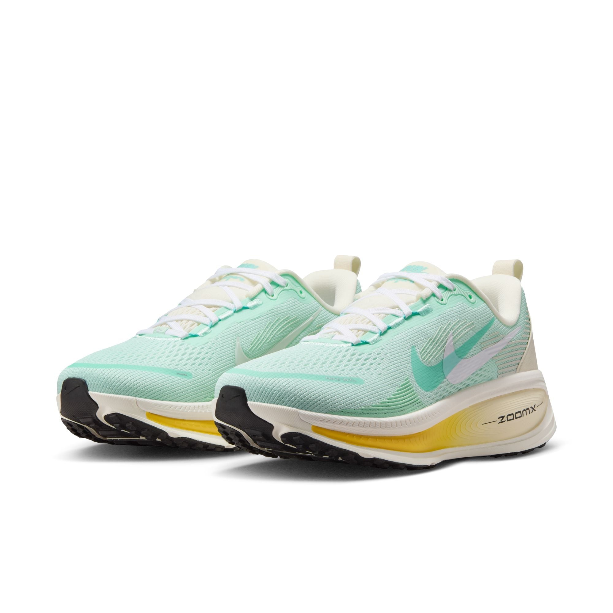 Women's Vomero 18 (331 - Mint Foam/Bleached Turq-Sail-Topaz Gold)