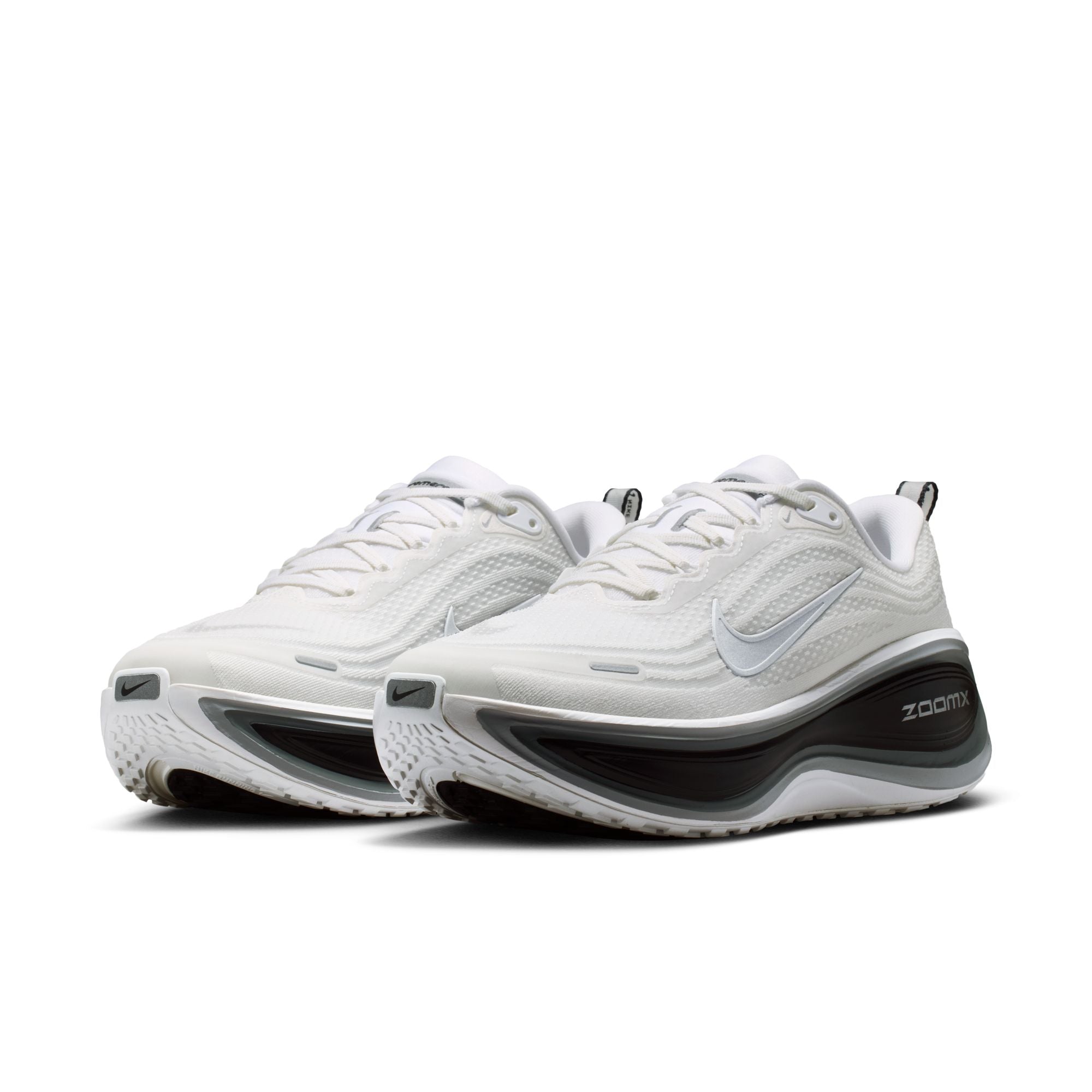 Men's Vomero Plus (102 - White/Metallic Silver-Black-Cool Grey)