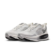 Men's Vomero 18 (100 - Summit White/Metallic Silver-Black)
