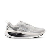 Men's Vomero 18 (100 - Summit White/Metallic Silver-Black)