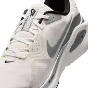 Men’s Structure 26 (100 - Summit White/Metallic Silver-Black-White)