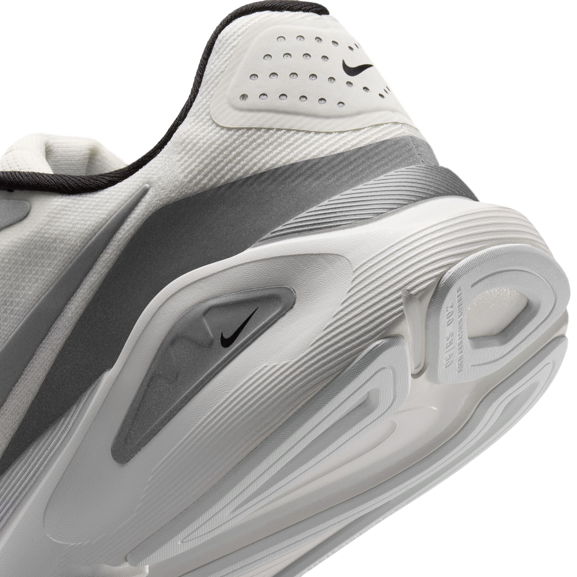 Men’s Structure 26 (100 - Summit White/Metallic Silver-Black-White)