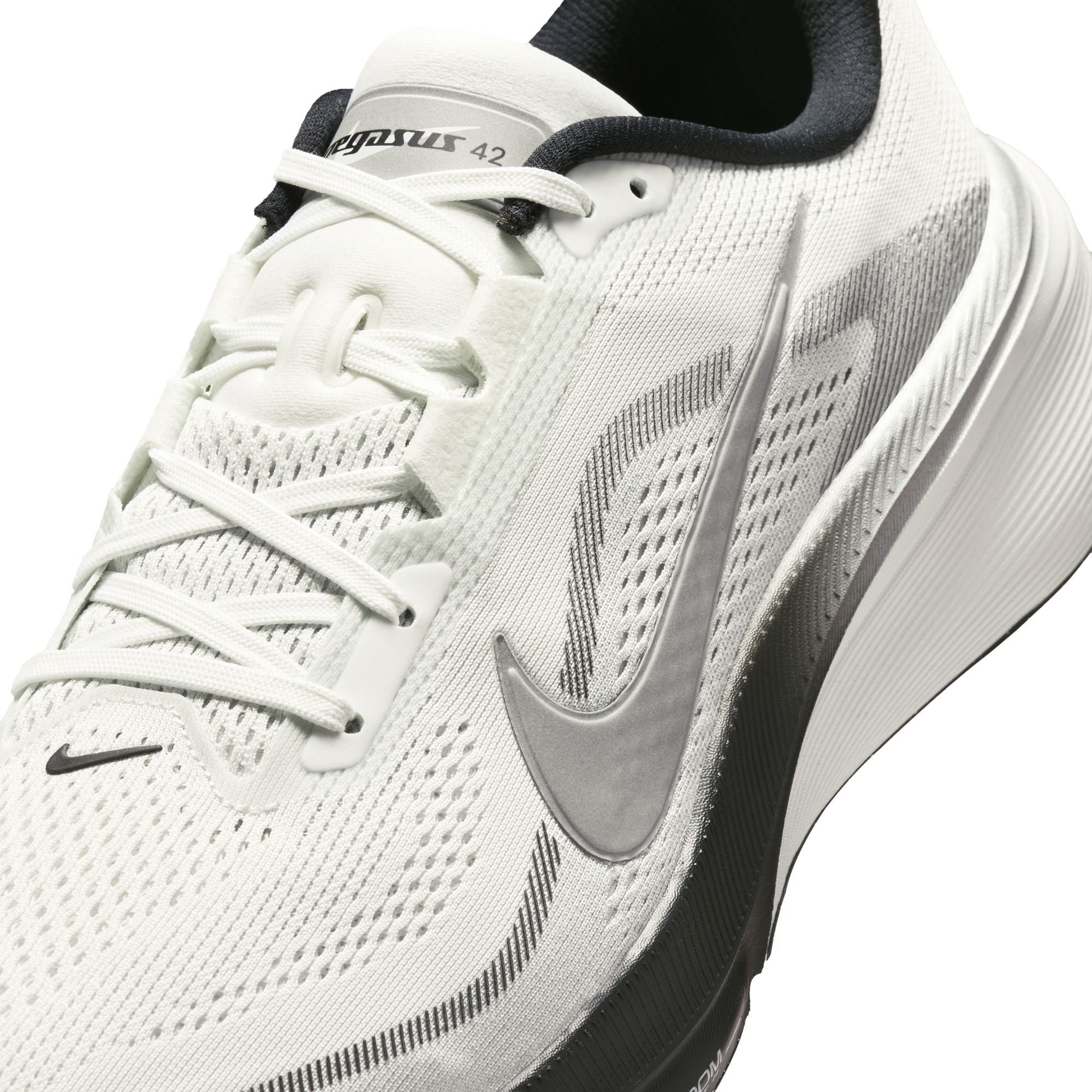 Men's Pegasus 42 (100 - Summit White/Metallic Silver-Photon Dust)