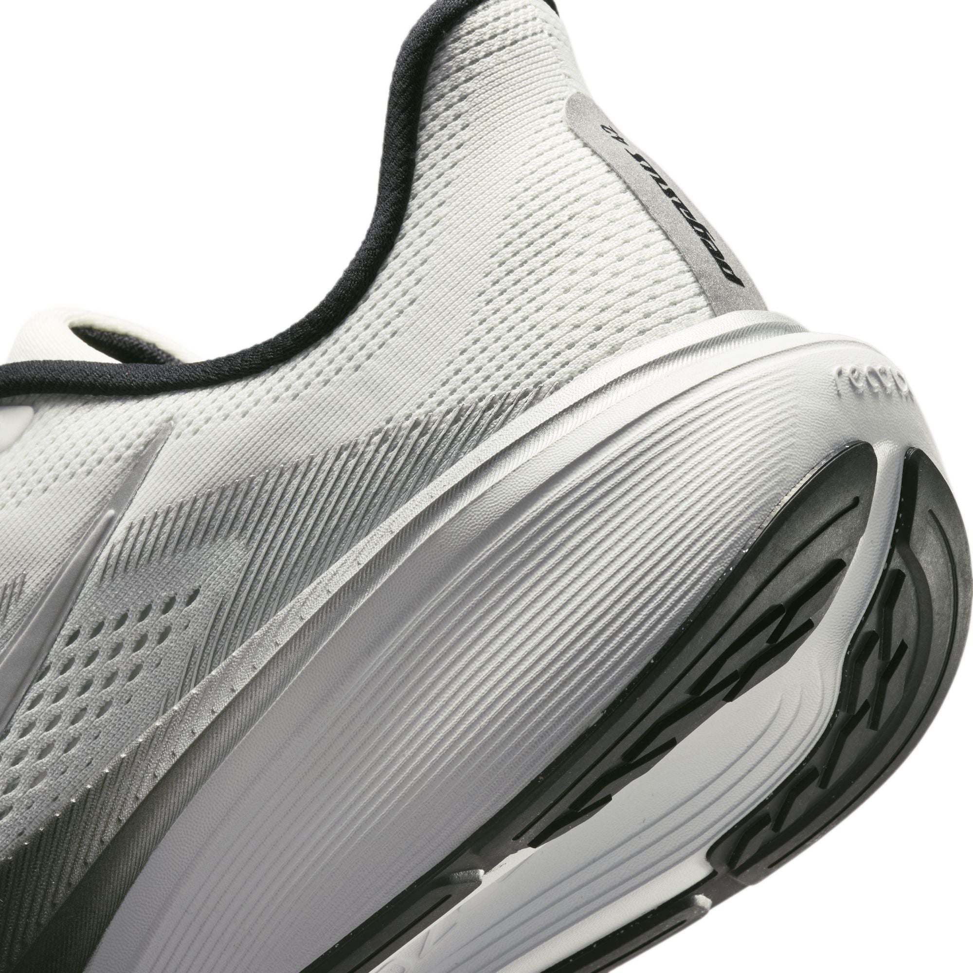 Men's Pegasus 42 (100 - Summit White/Metallic Silver-Photon Dust)