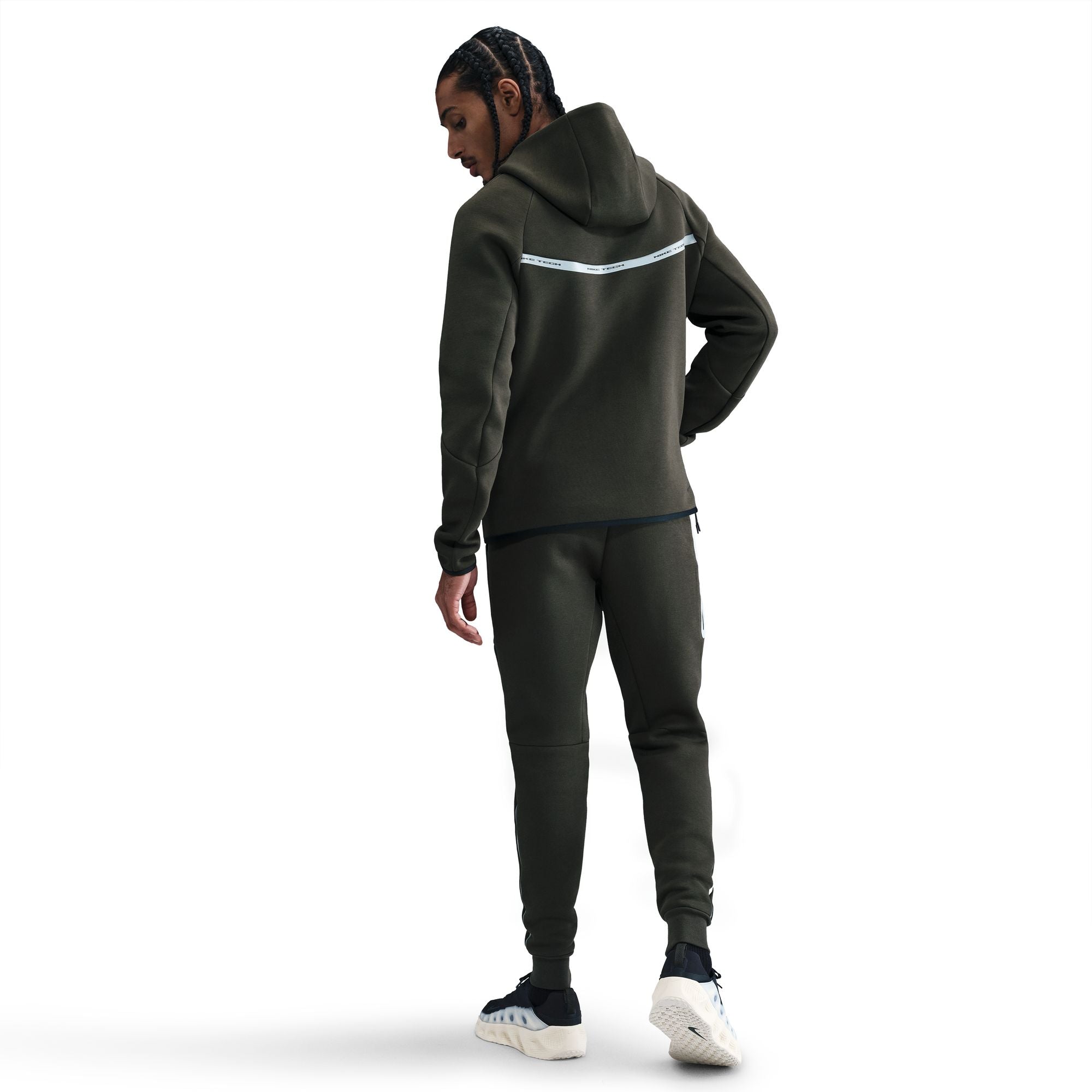 Men's Nike Tech Full-Zip Fleece Windrunner Jacket with Reflective Design Accents - Sequoia/Black