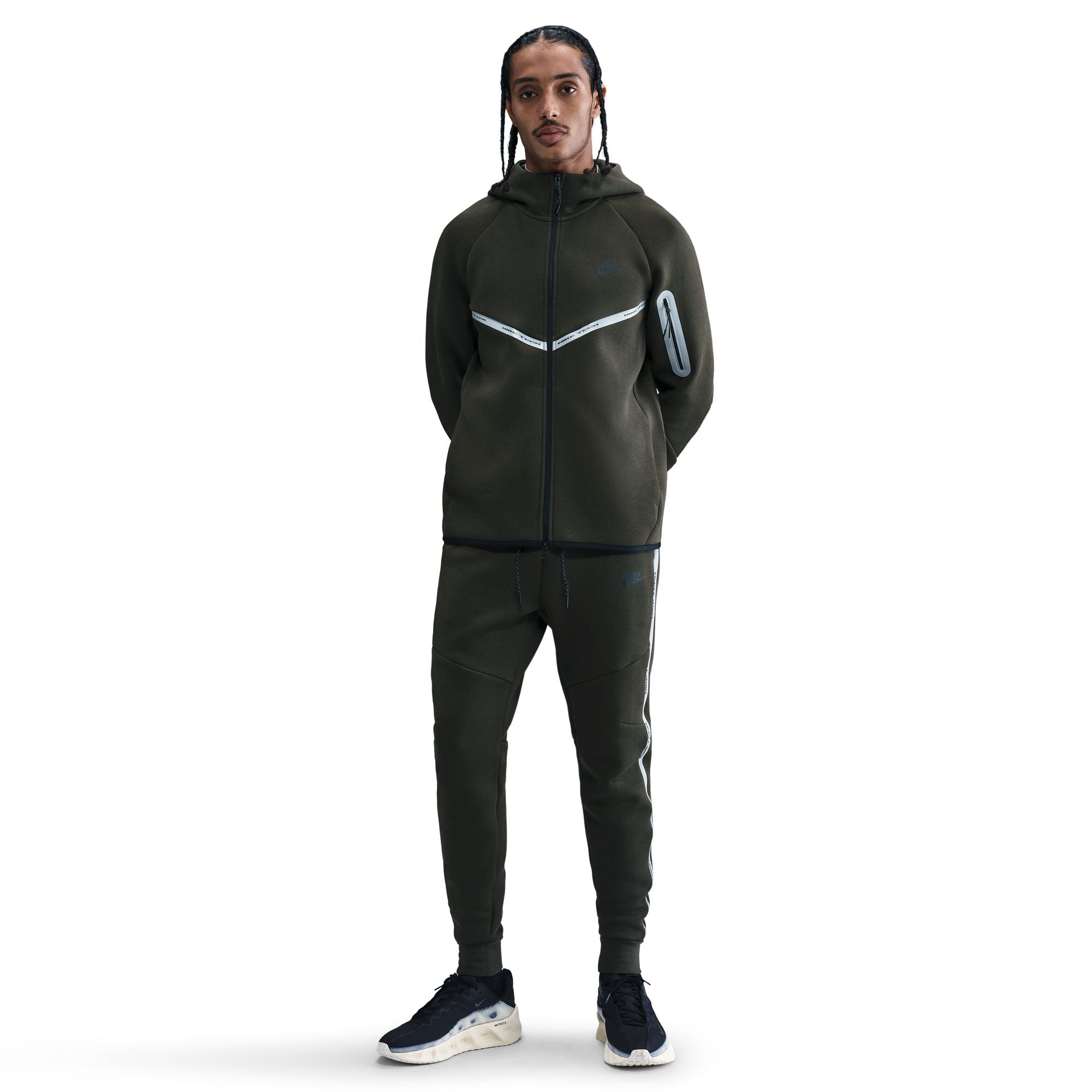 Men's Nike Tech Full-Zip Fleece Windrunner Jacket with Reflective Design Accents - Sequoia/Black