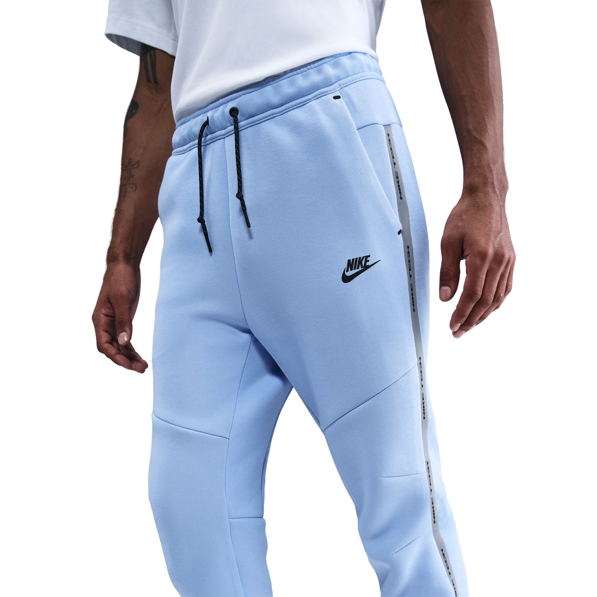 Men's Nike Tech Fleece Joggers with Reflective Accents - Aluminium/Black