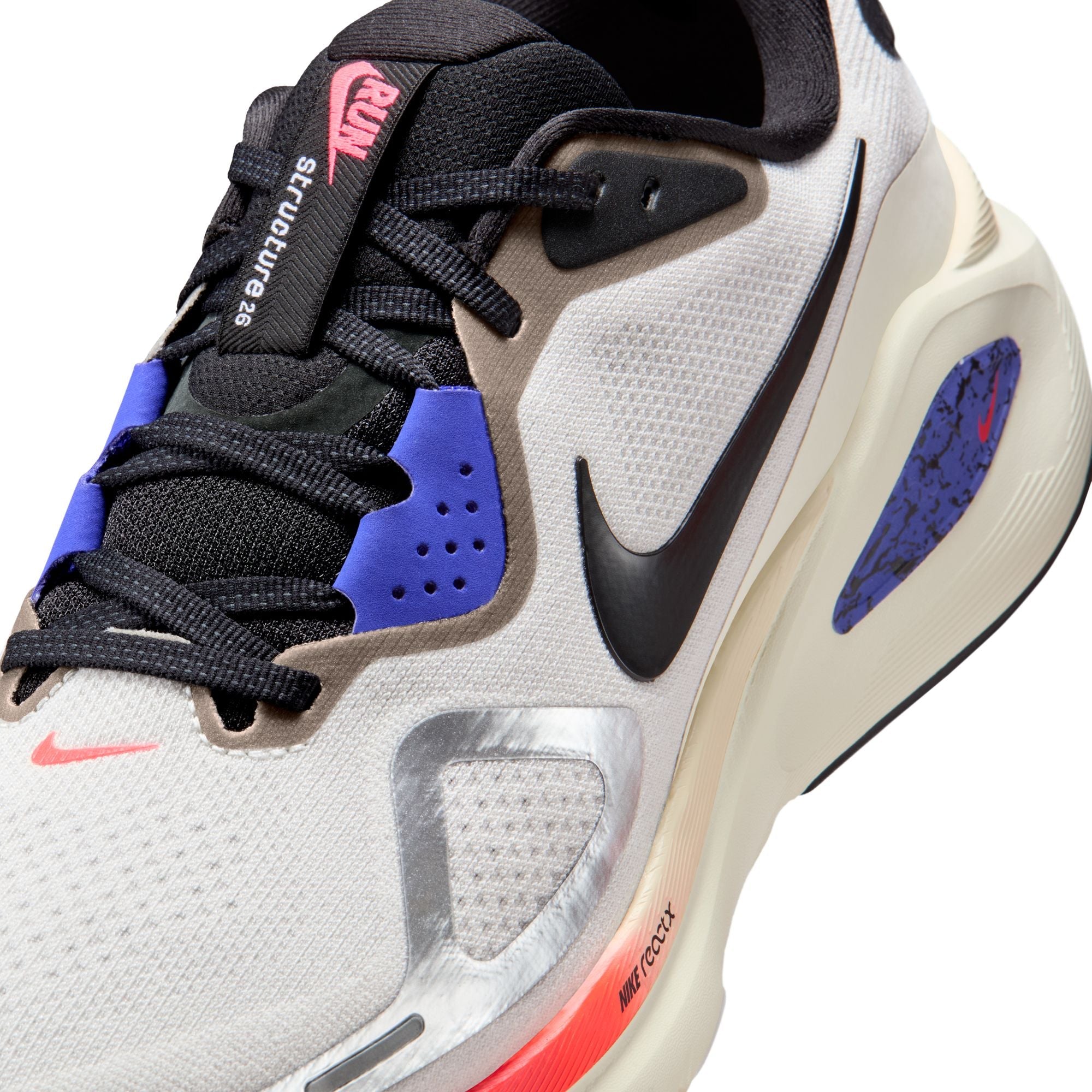 Men’s Structure 26 (121 - Summit White/Black-Bright Crimson)