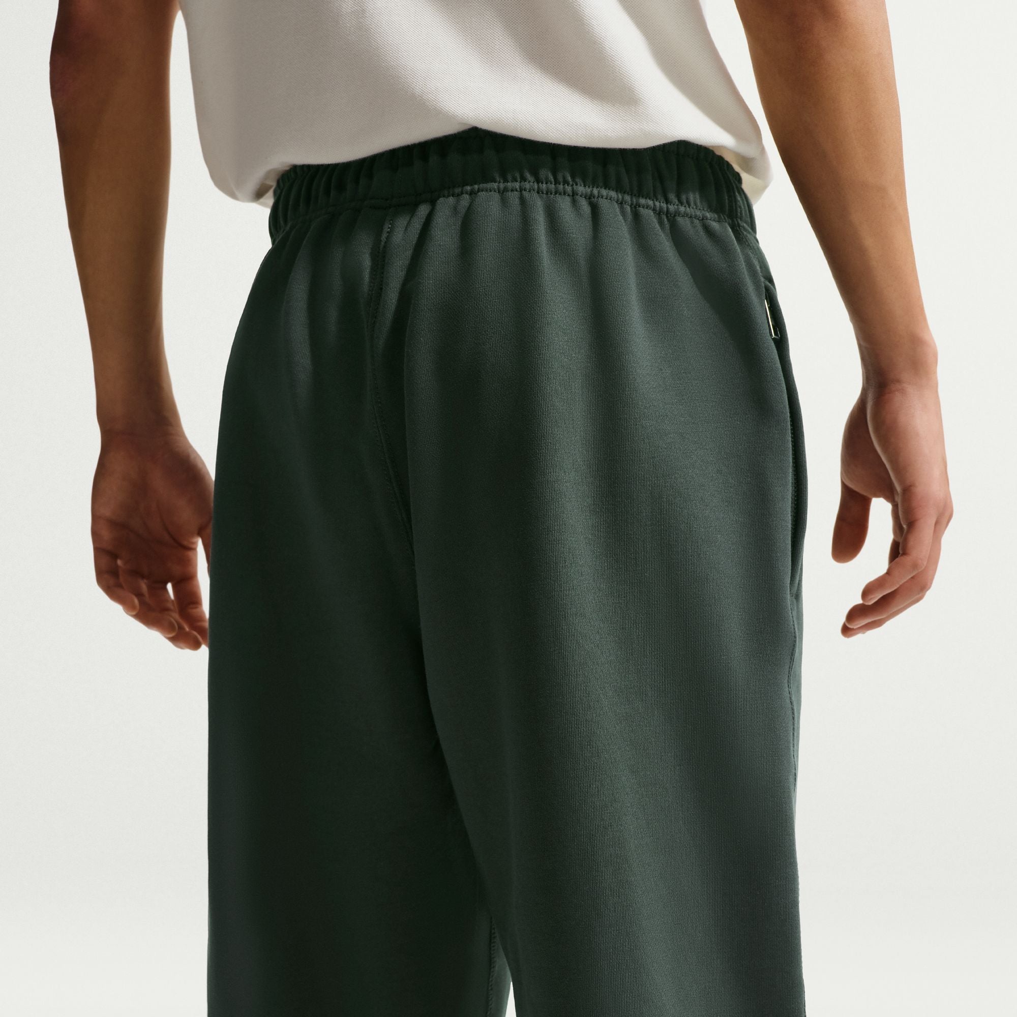 Men's Nike Solo Swoosh Fleece Open-Hem Pants - Black Spruce/White