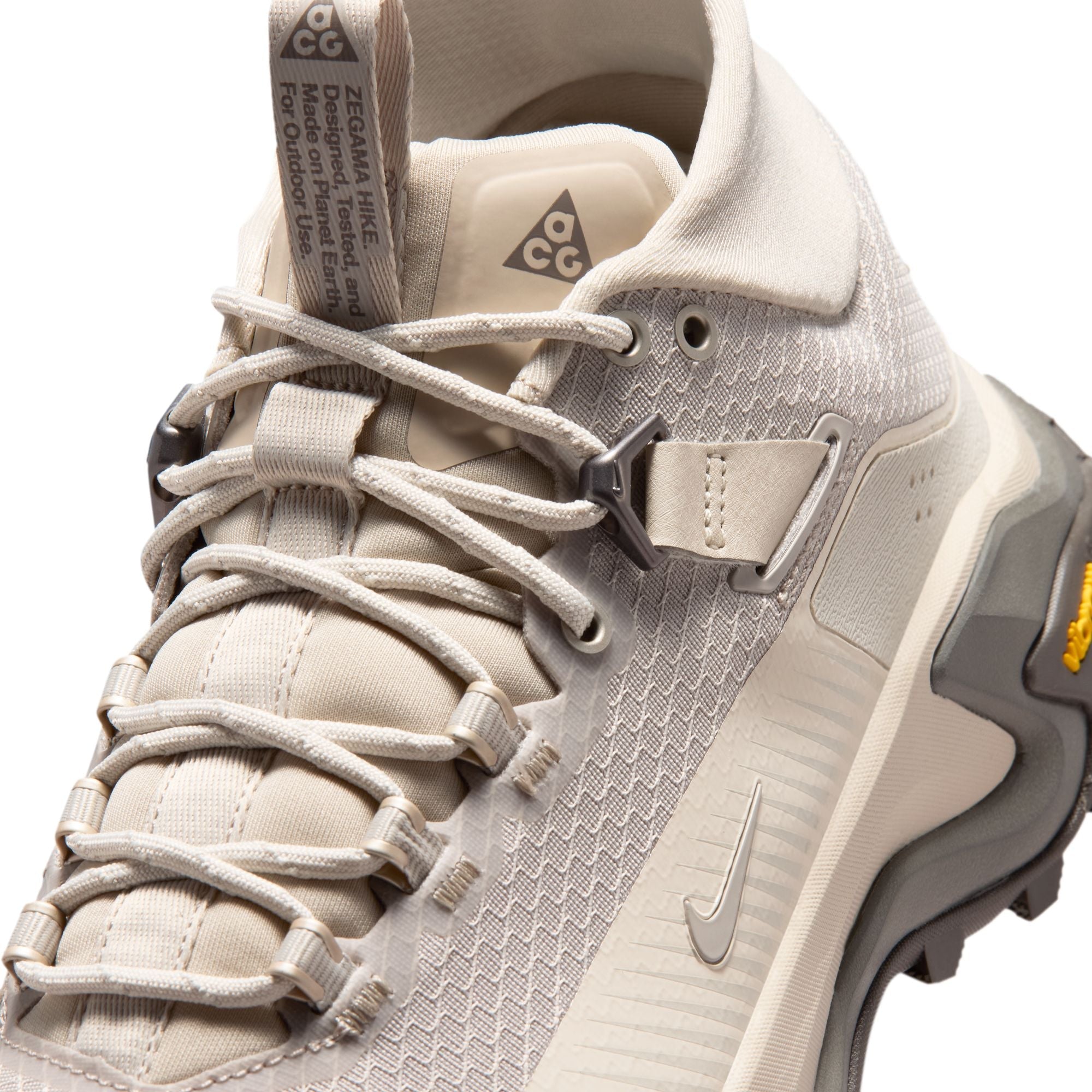 Women’s Zegama Hike (200 - Cream II/Cream II-Lt Orewood Brn)