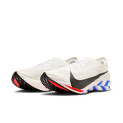 Unisex Streakfly 2 (100 - White/Black-Racer Blue-Bright Crimson)