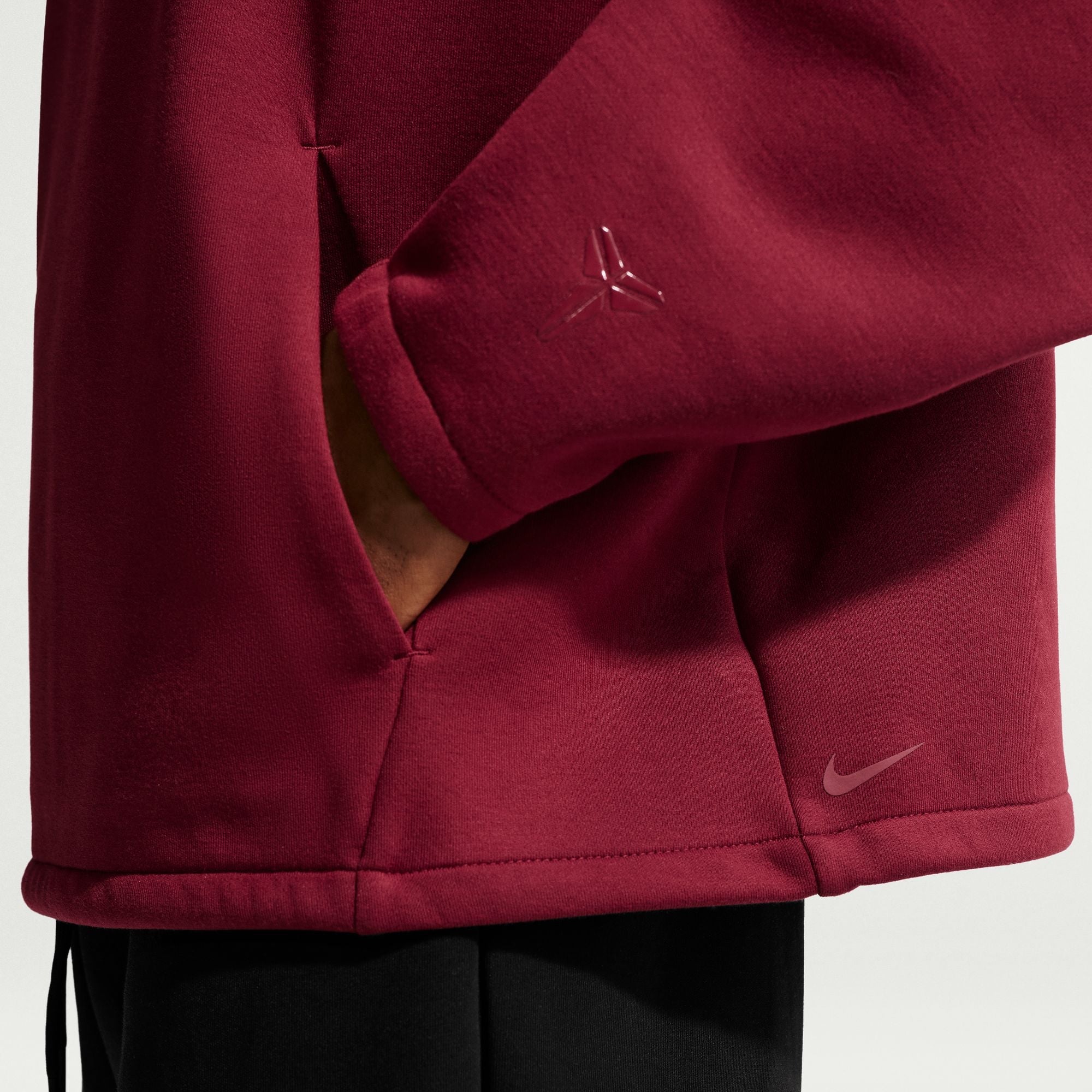 Men's Kobe Dri-FIT Fleece Pullover Basketball Hoodie - Team Red/Coconut Milk