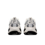 Women's Vomero 18 (101 - Summit White/Metallic Silver-Sail)