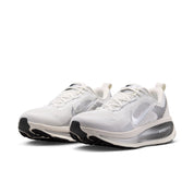 Women's Vomero 18 (101 - Summit White/Metallic Silver-Sail)