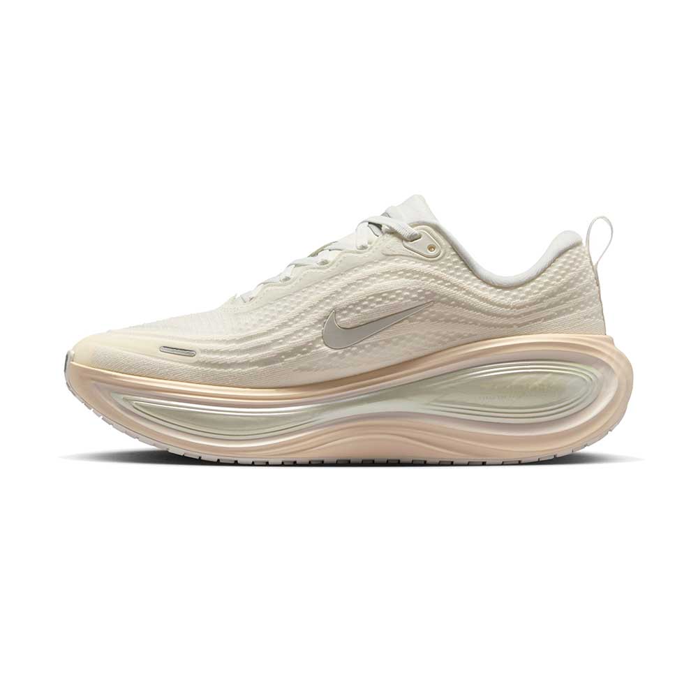 Women's Nike Vomero Plus  - Summit White/Chalk/Phantom/Pure Platinum - Regular (B)
