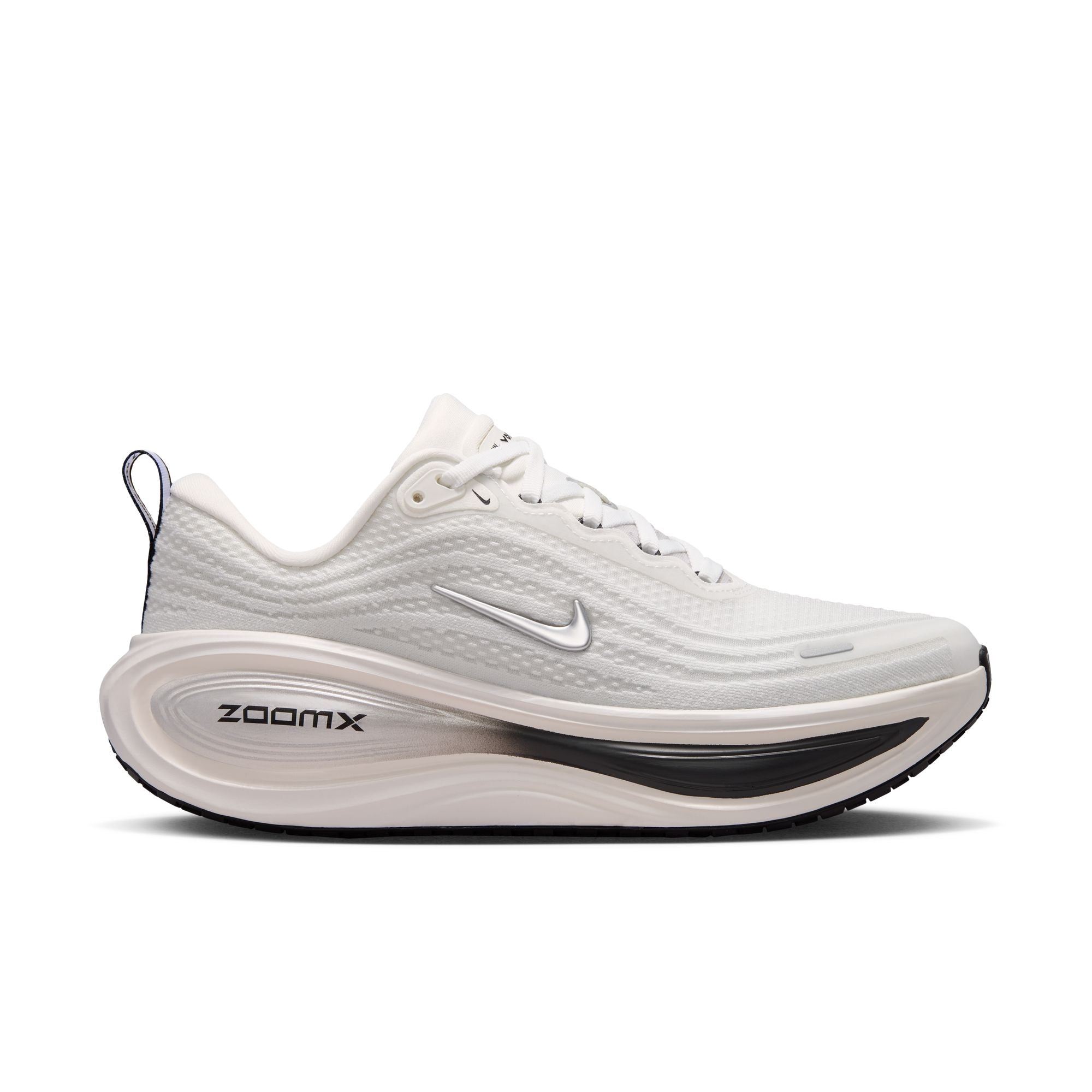Women's Vomero Plus (101 - Summit White/Metallic Silver-Sail)