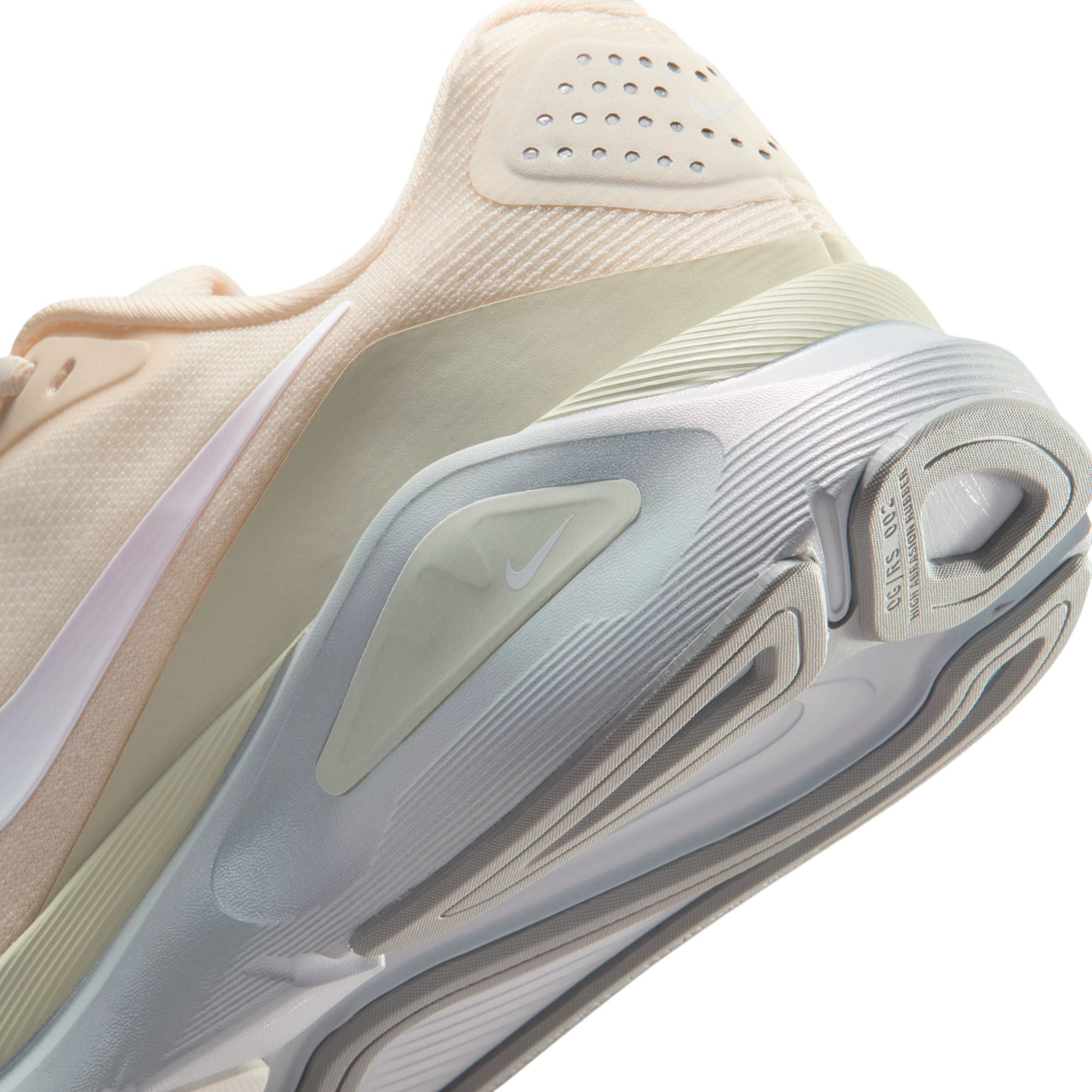 Women’s Structure 26 (100 - Chalk/White-Sea Glass-Lt Smoke Grey)