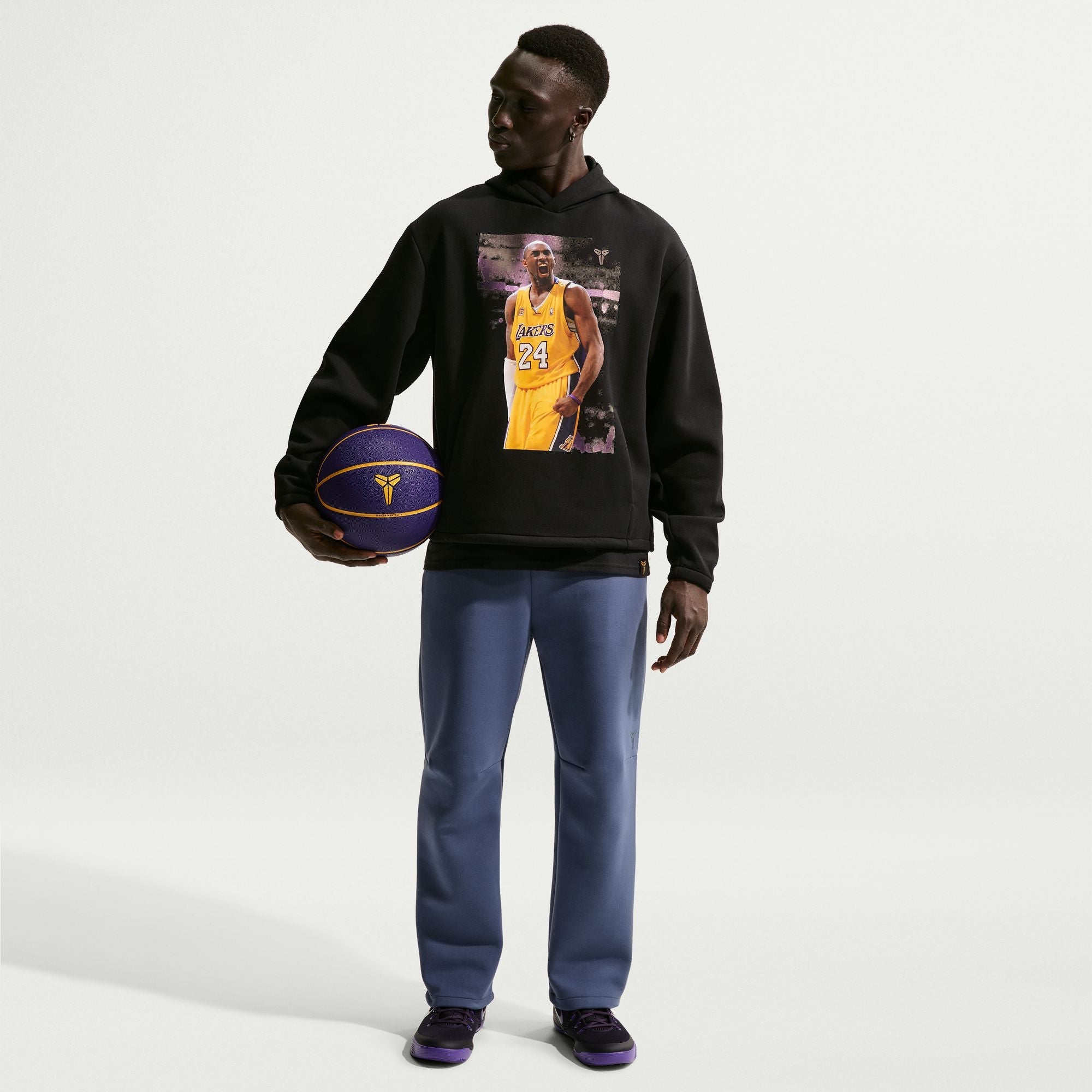 Men's Kobe Dri-FIT Fleece Pullover Basketball Hoodie - Black/Black