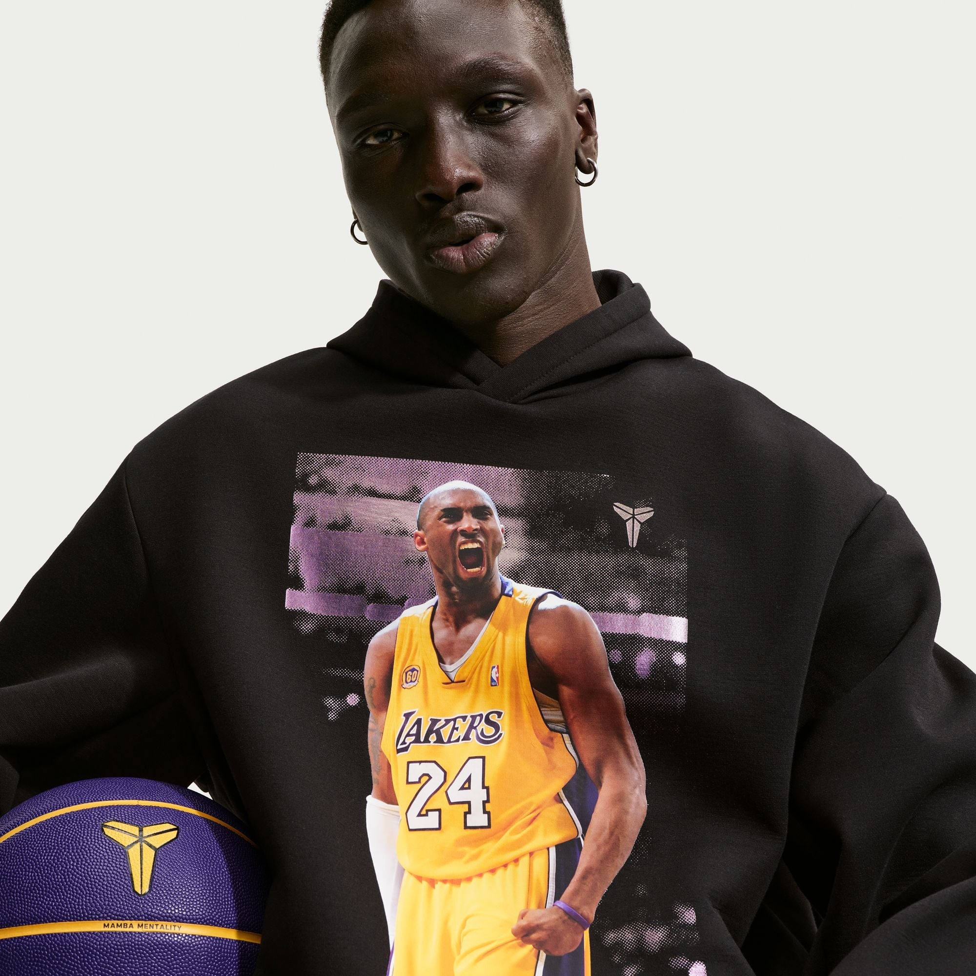 Men's Kobe Dri-FIT Fleece Pullover Basketball Hoodie - Black/Black