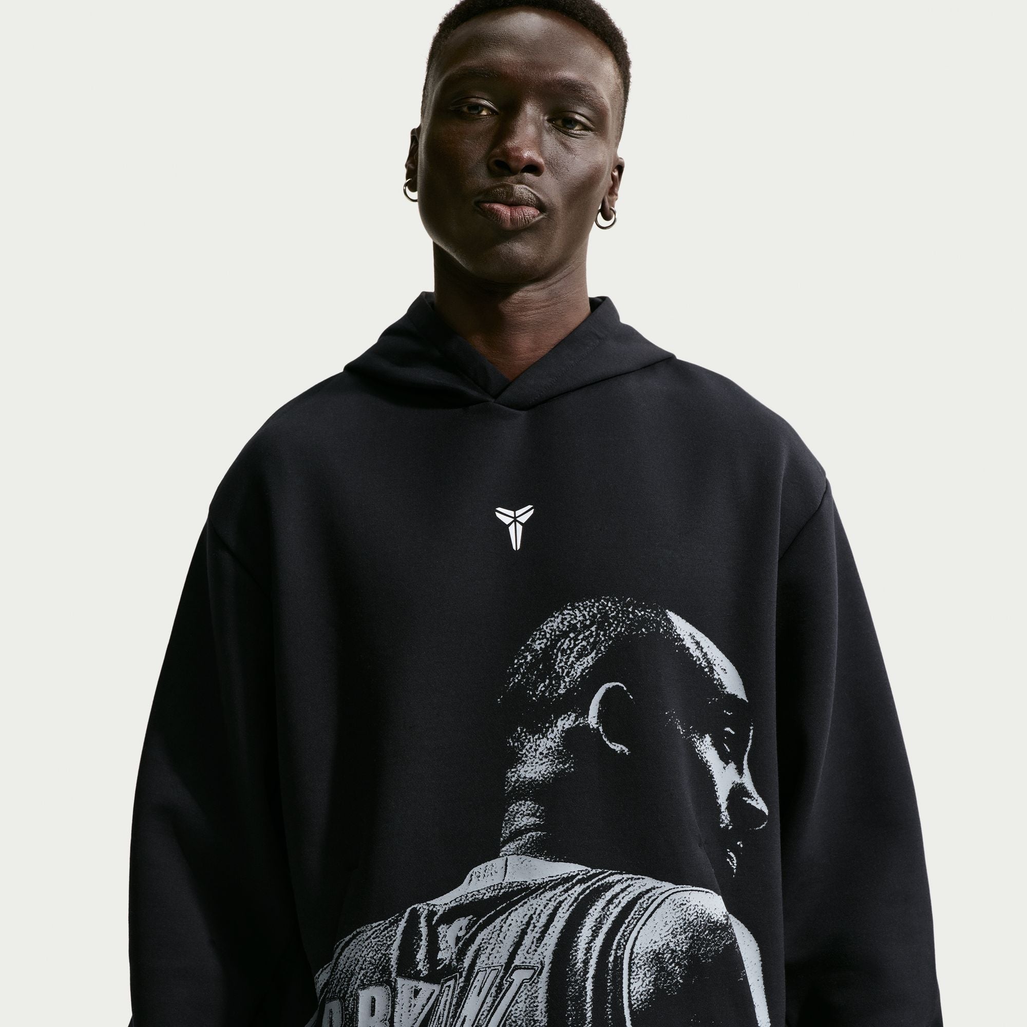 Men's Kobe Dri-FIT Fleece Pullover Basketball Hoodie - Black/White