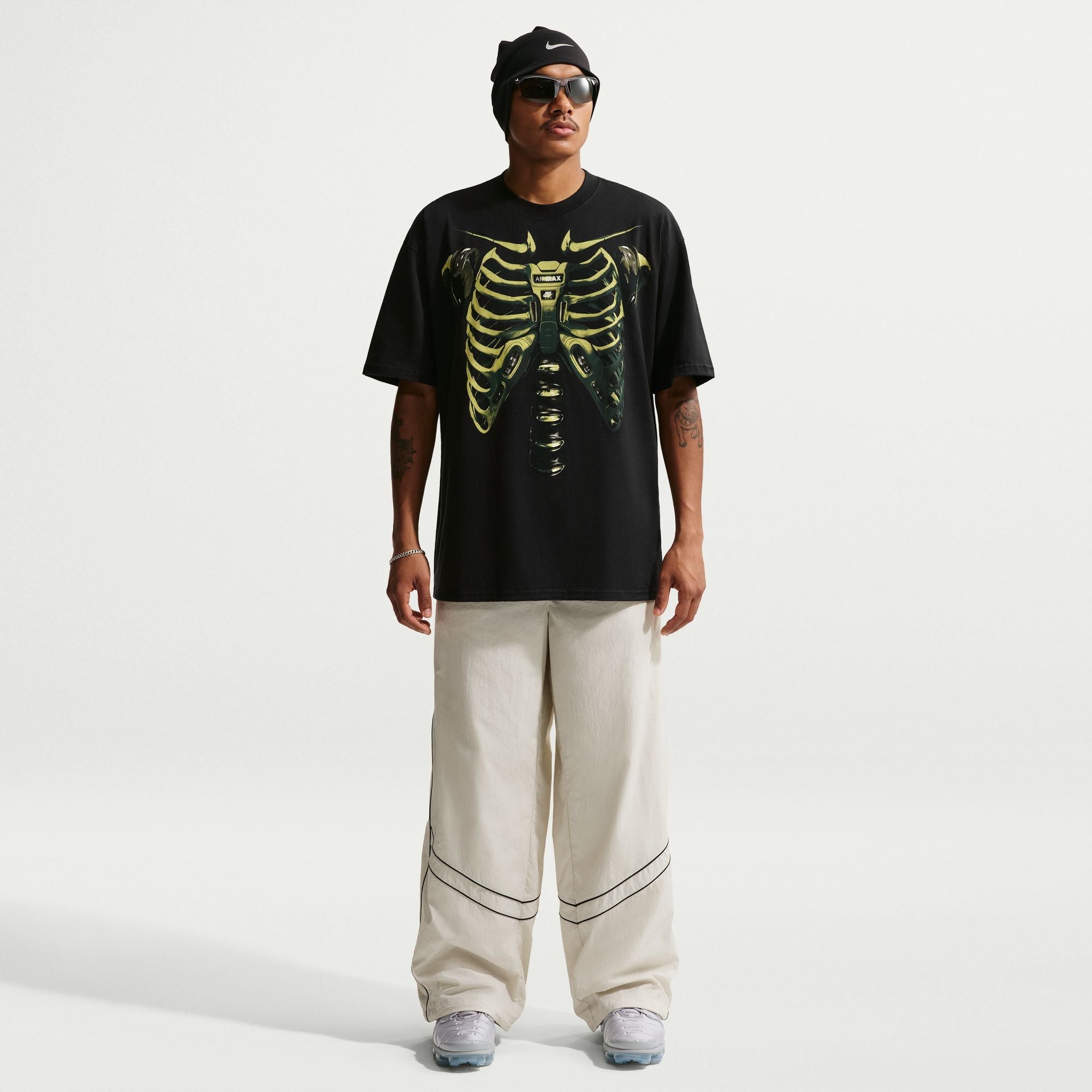 Men's Nike Sportswear Max90 T-Shirt - Black/Volt