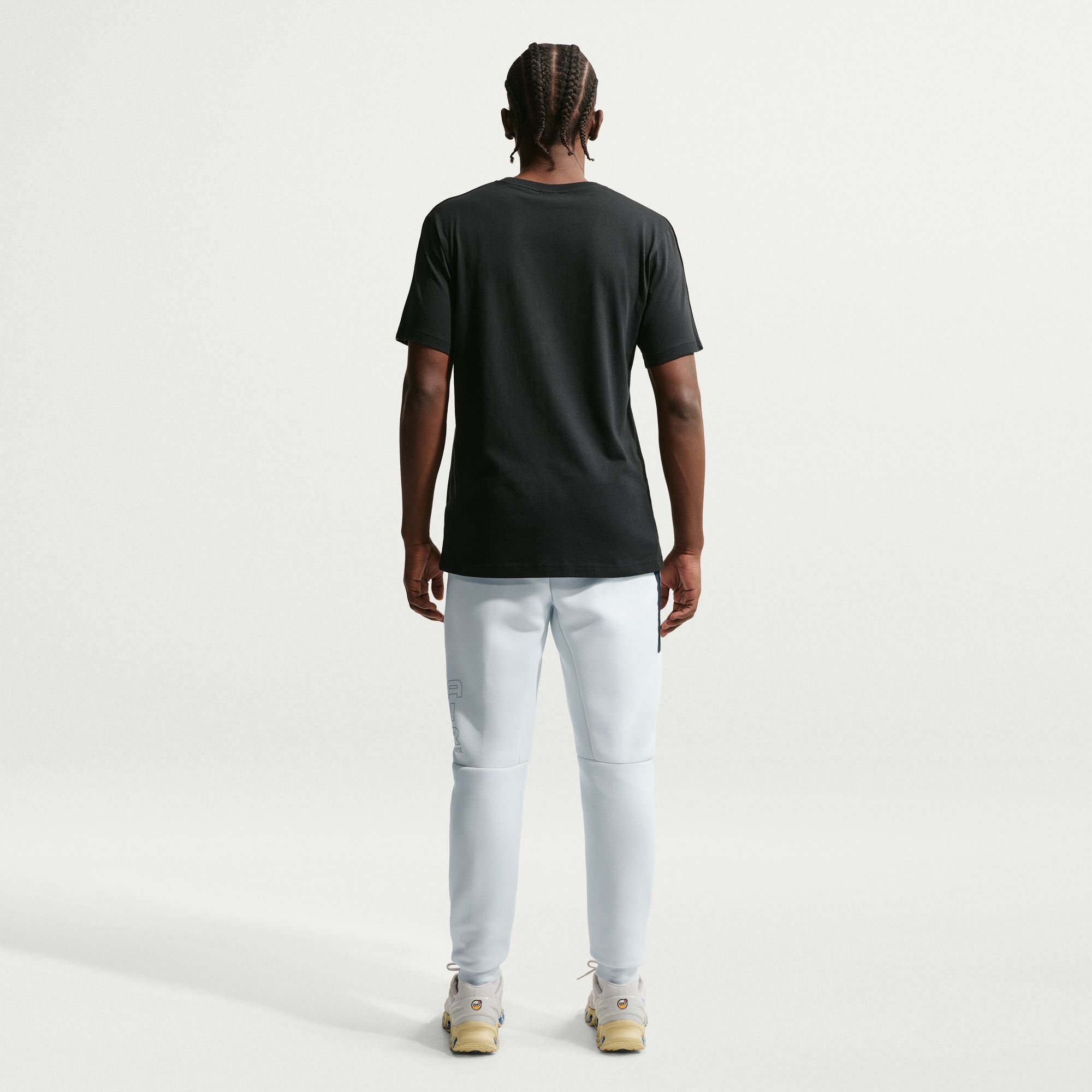 Men's Nike Tech Fleece Air Max Jogger Pants - Off White/Bright Violet