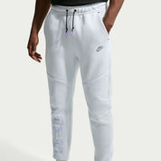 Men's Nike Tech Fleece Air Max Jogger Pants - Off White/Bright Violet