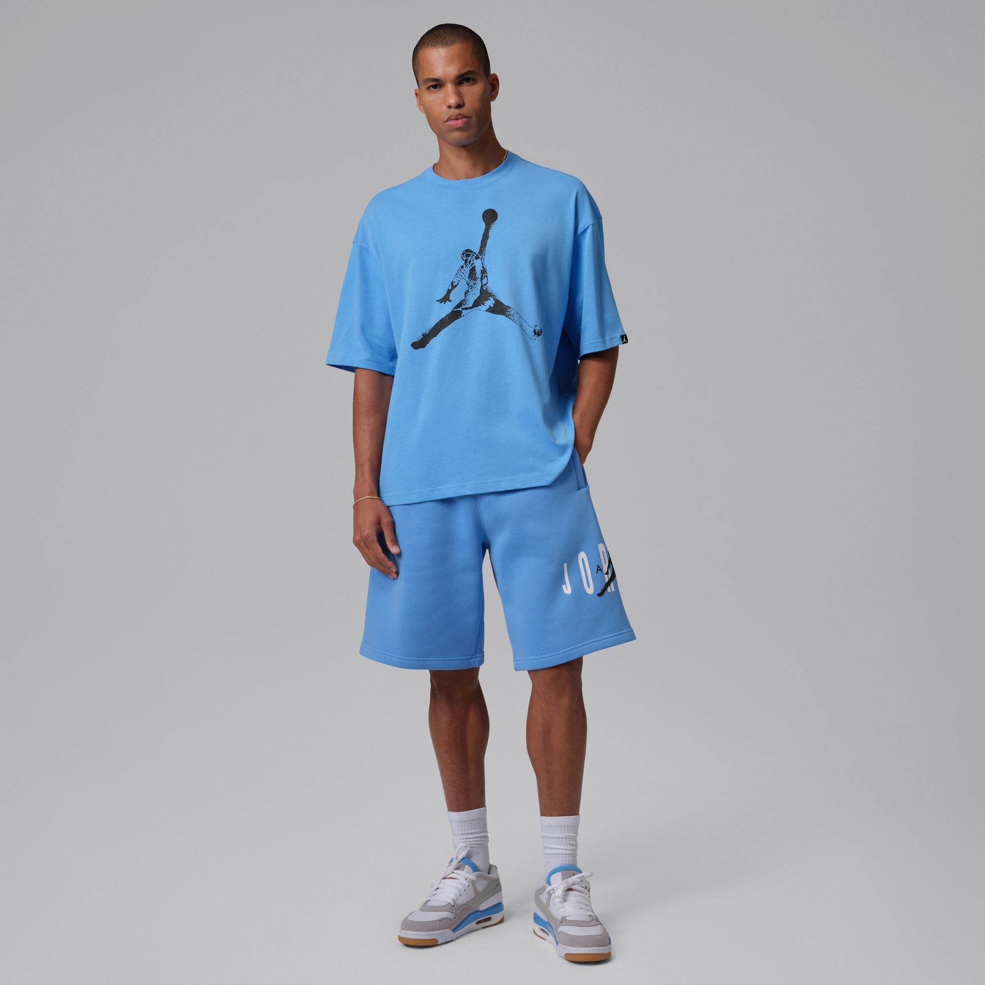 Men's Jordan Oversized Shirt - University Blue/Black