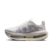 Women's Vomero Premium (101 - Summit White/Metallic Silver-Sail)