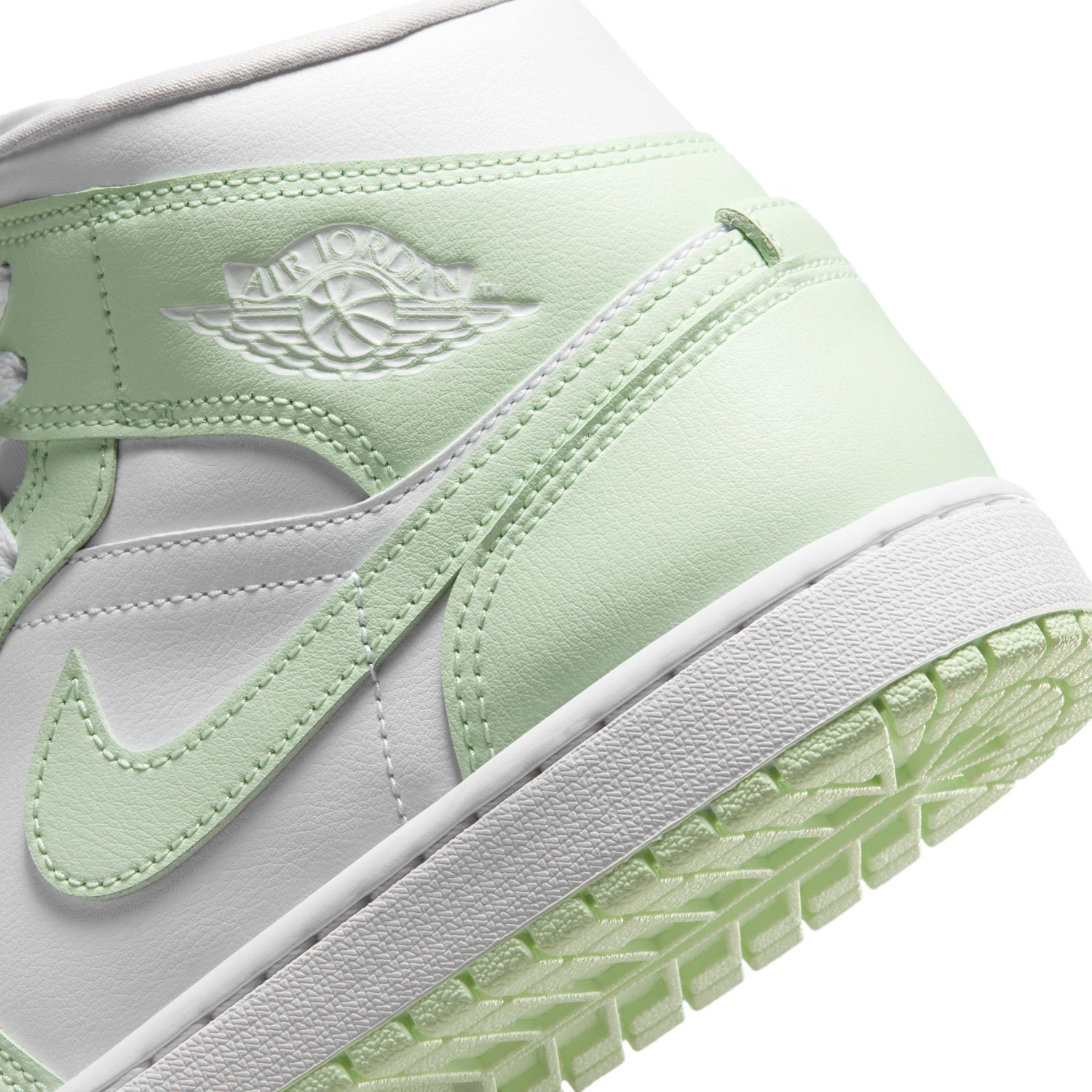 AJ 1 Mid - Womens
