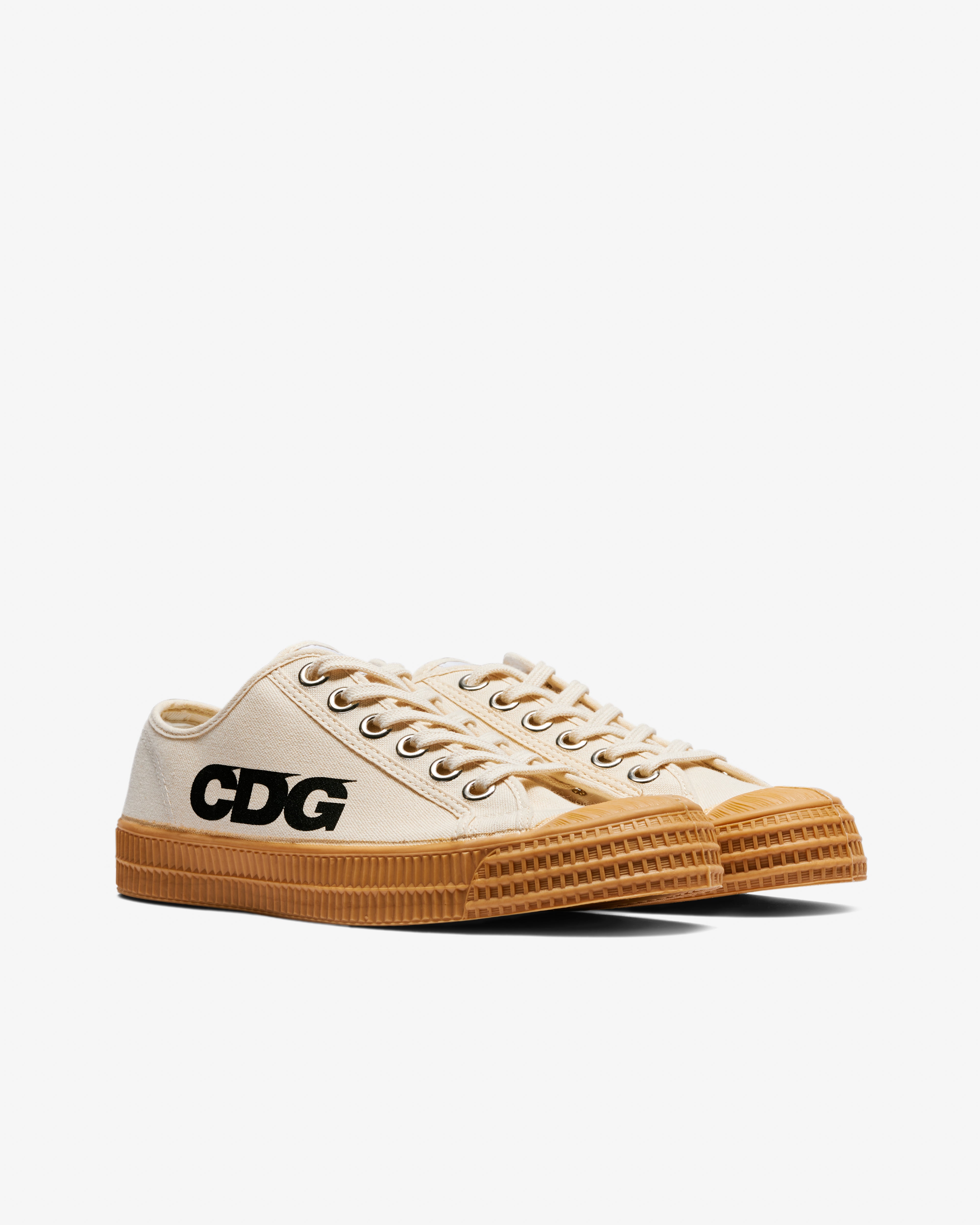 CDG - Men's Novesta Star Master Sneakers - (Beige/Gum Sole)